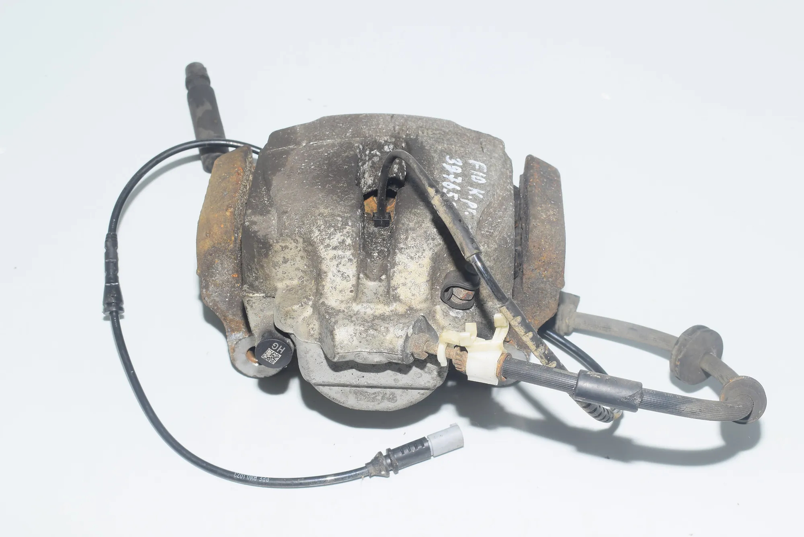 Front Left Brake Caliper · BMW 5 5 (F10) (2009 - 2016) 520 d (2010 - 2014, 2.0 L, 135 kW) 2010 – 3