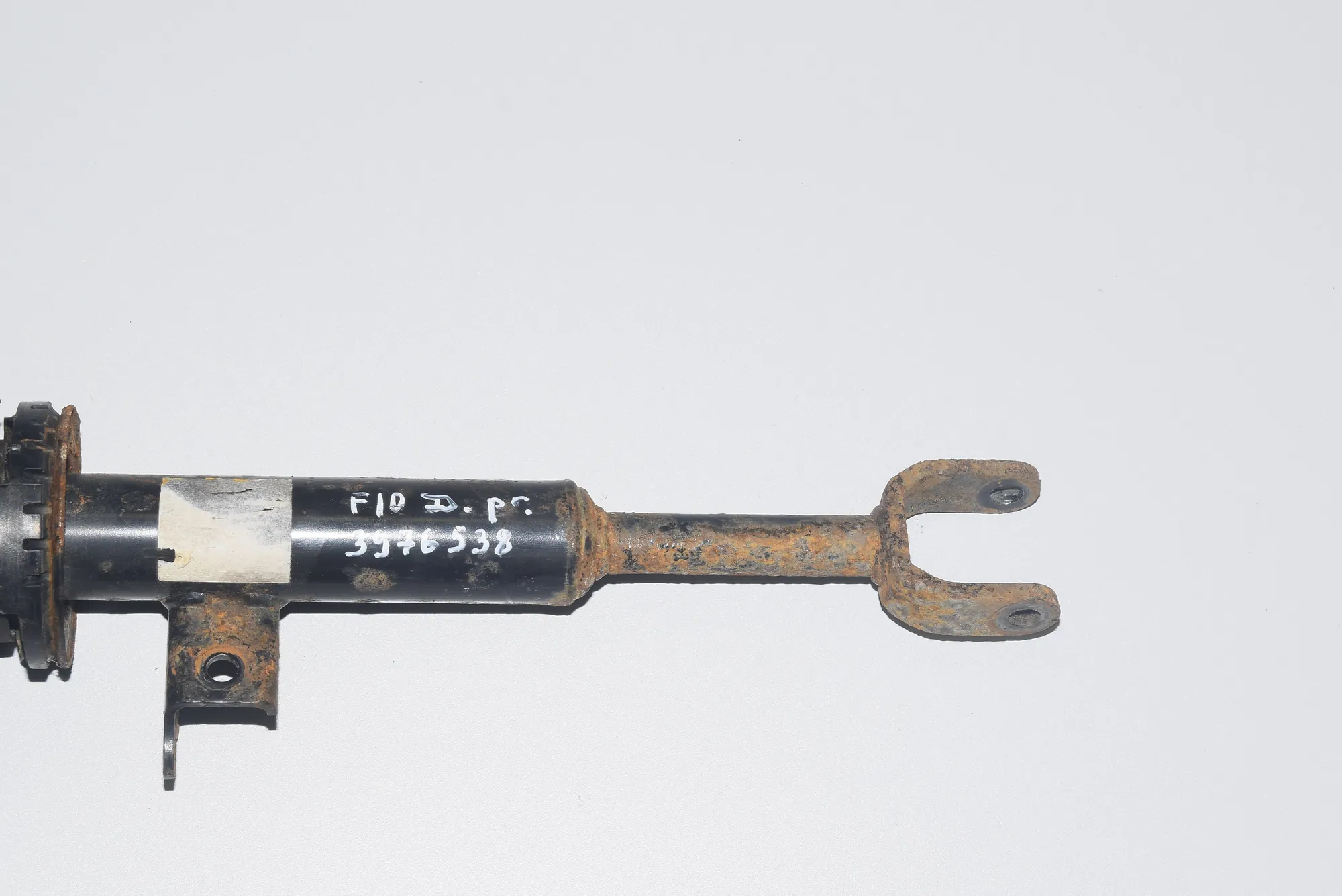 Front Right Shock Absorber – OEM 6795083 · BMW 5 (F10) 520 d 2010 – 3