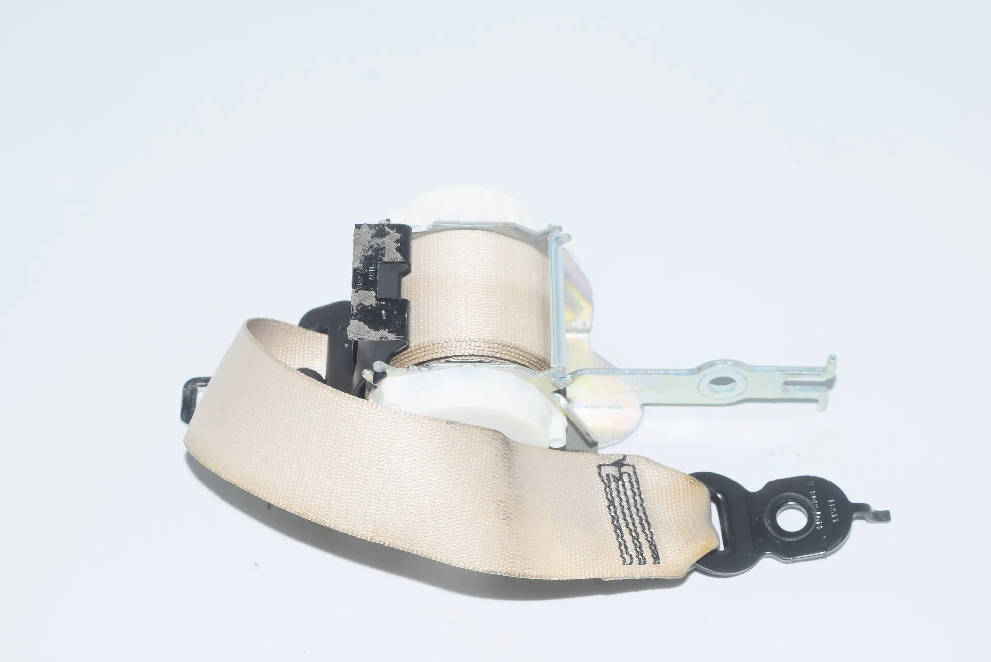 Rear Left Seatbelt – OEM 9163240 · BMW 5 (F10) 520 d 2010 – 3