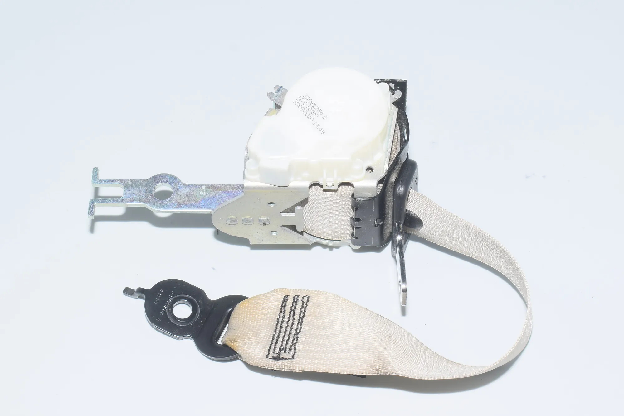Rear Left Seatbelt – OEM 9163240 · BMW 5 (F10) 520 d 2010 – 4