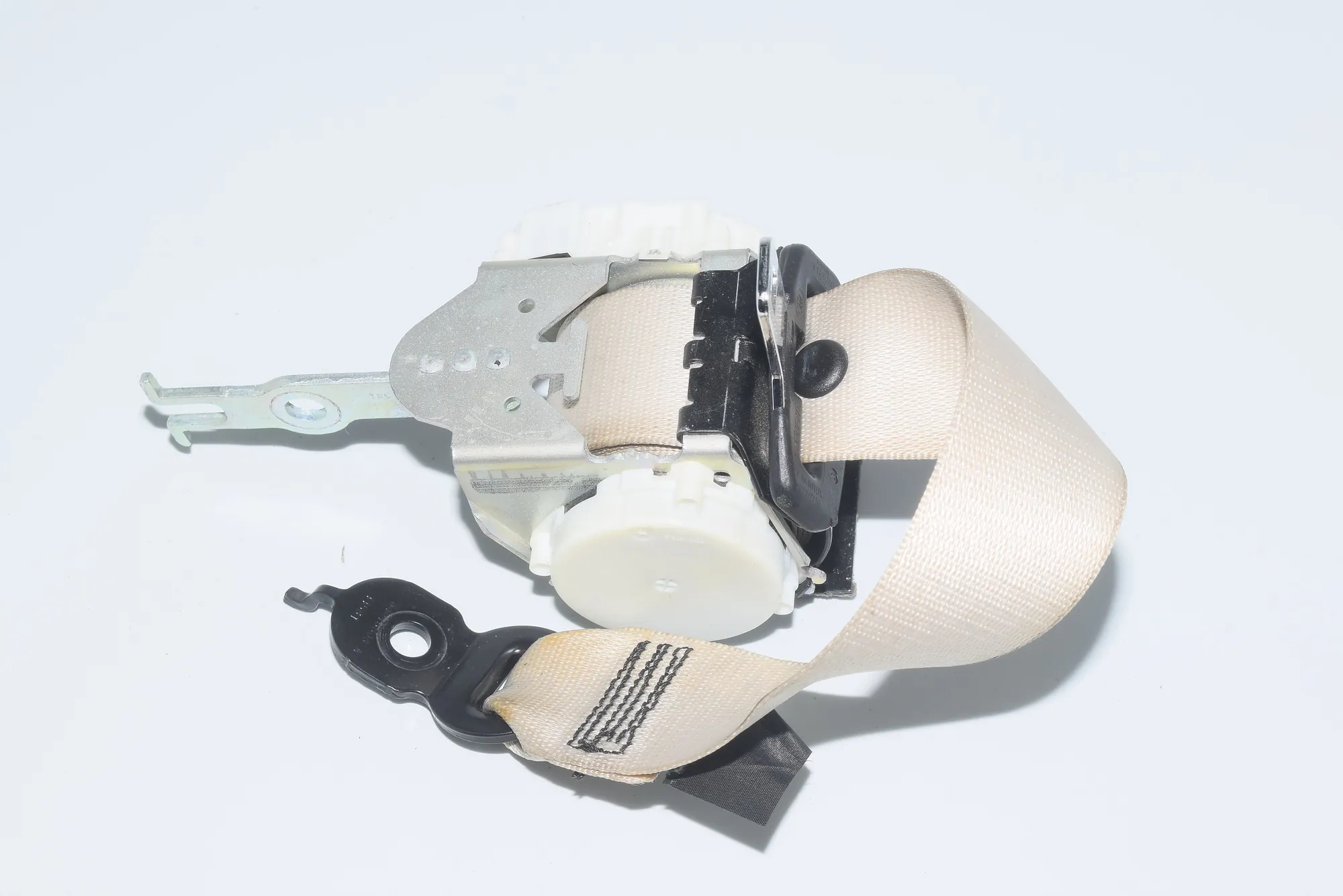 Rear Left Seatbelt – OEM 9163240 · BMW 5 (F10) 520 d 2010 – 2