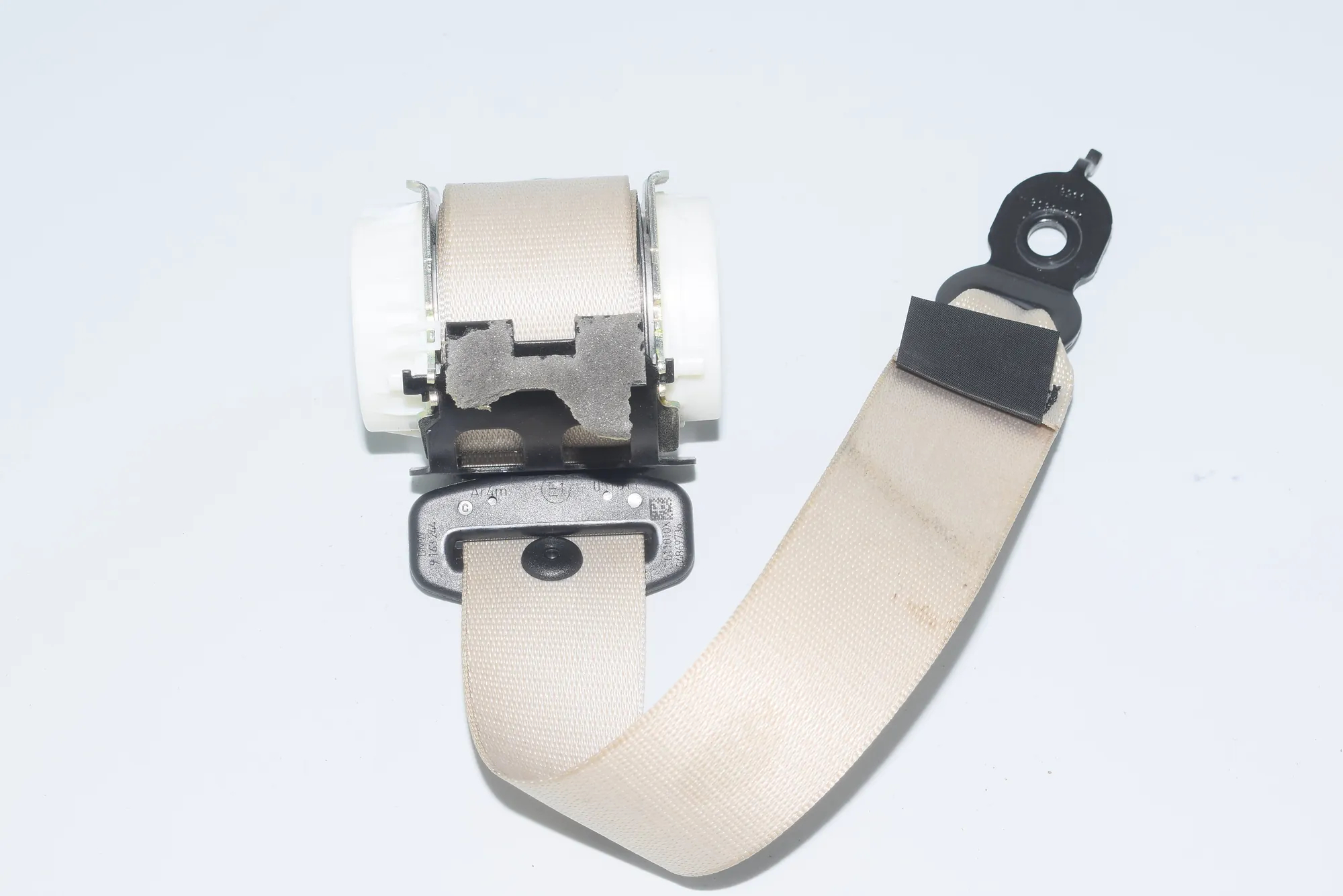 Rear Middle Seatbelt – OEM 9163244 · BMW 5 (F10) 520 d 2010 – 4