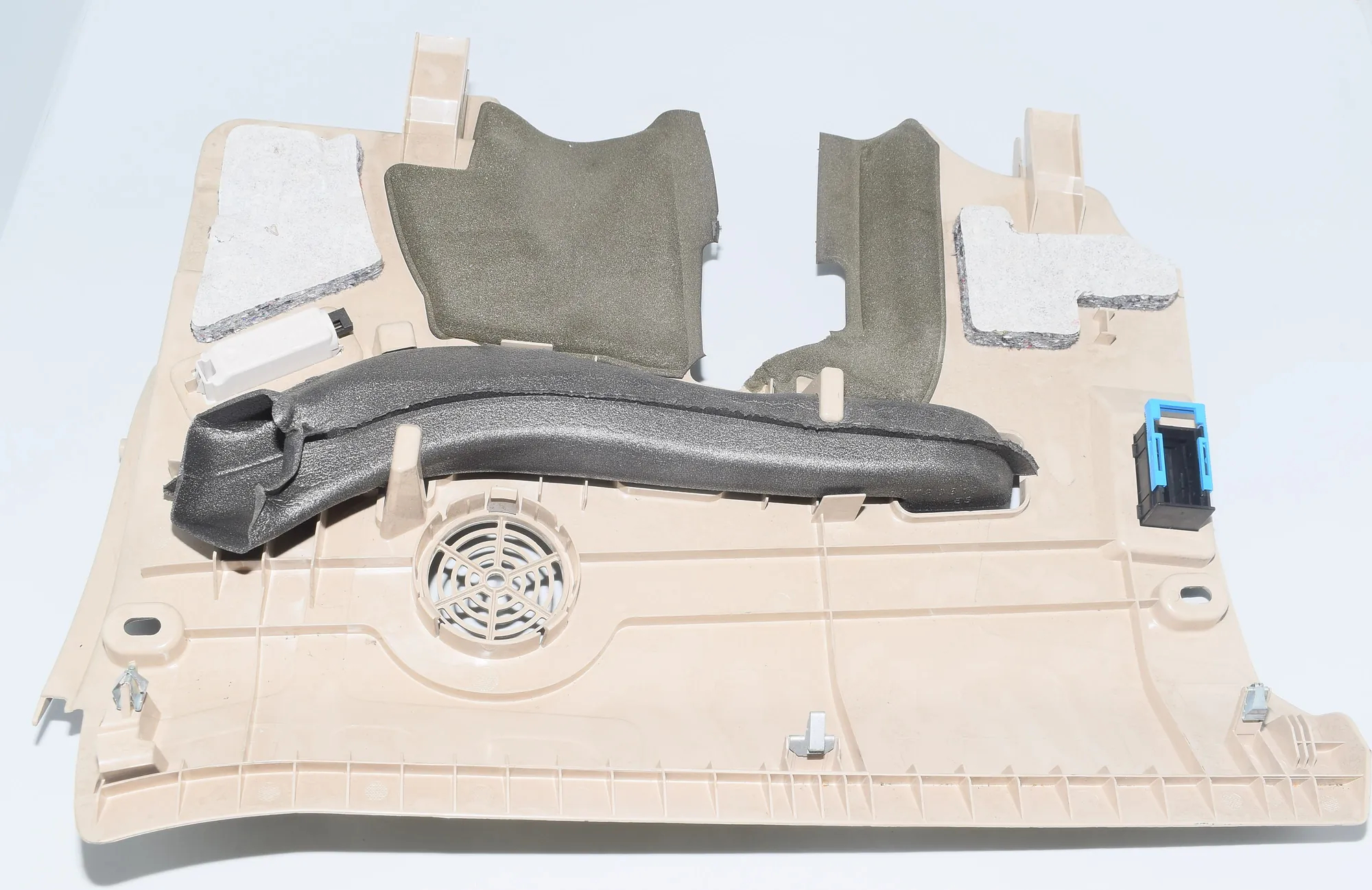 Other Interior Parts – OEM 9166704 · BMW 5 (F10) 520 d 2010 – 4