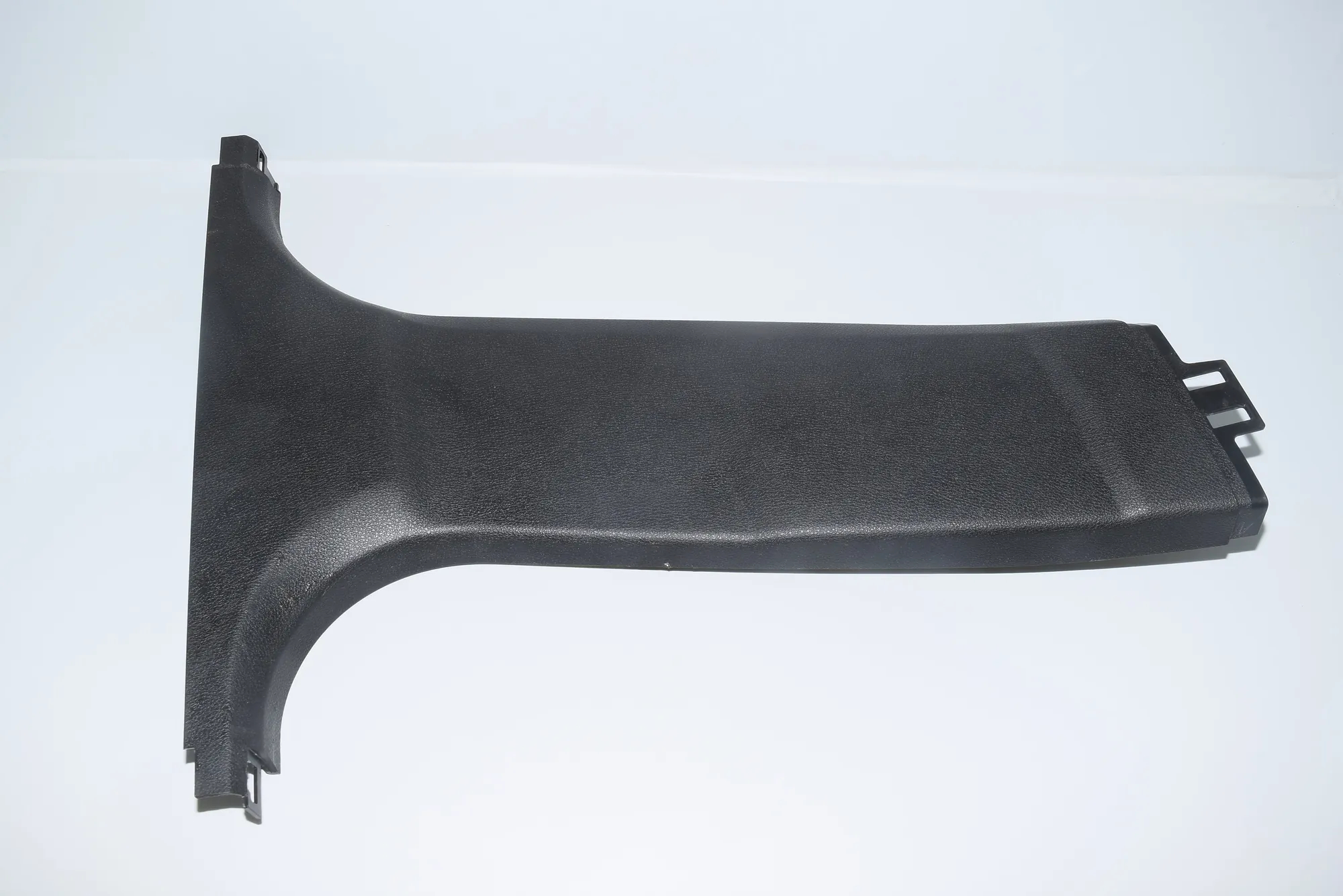 Right Side B Pillar Trim – OEM 9116352 · BMW 5 (F10) 520 d 2010