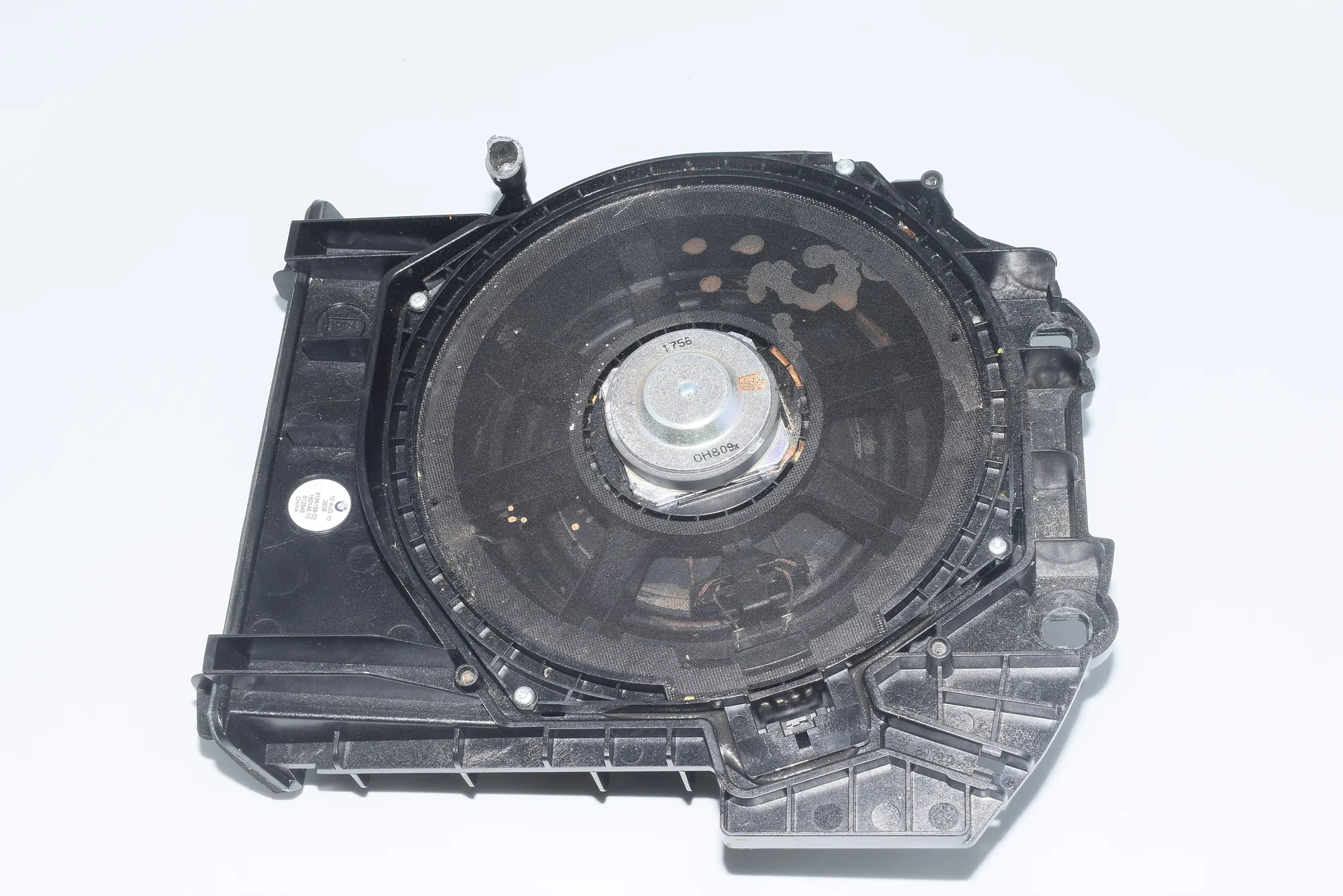Subwoofer – OEM 9195199 · BMW 5 (F10) 520 d 2010 – 2