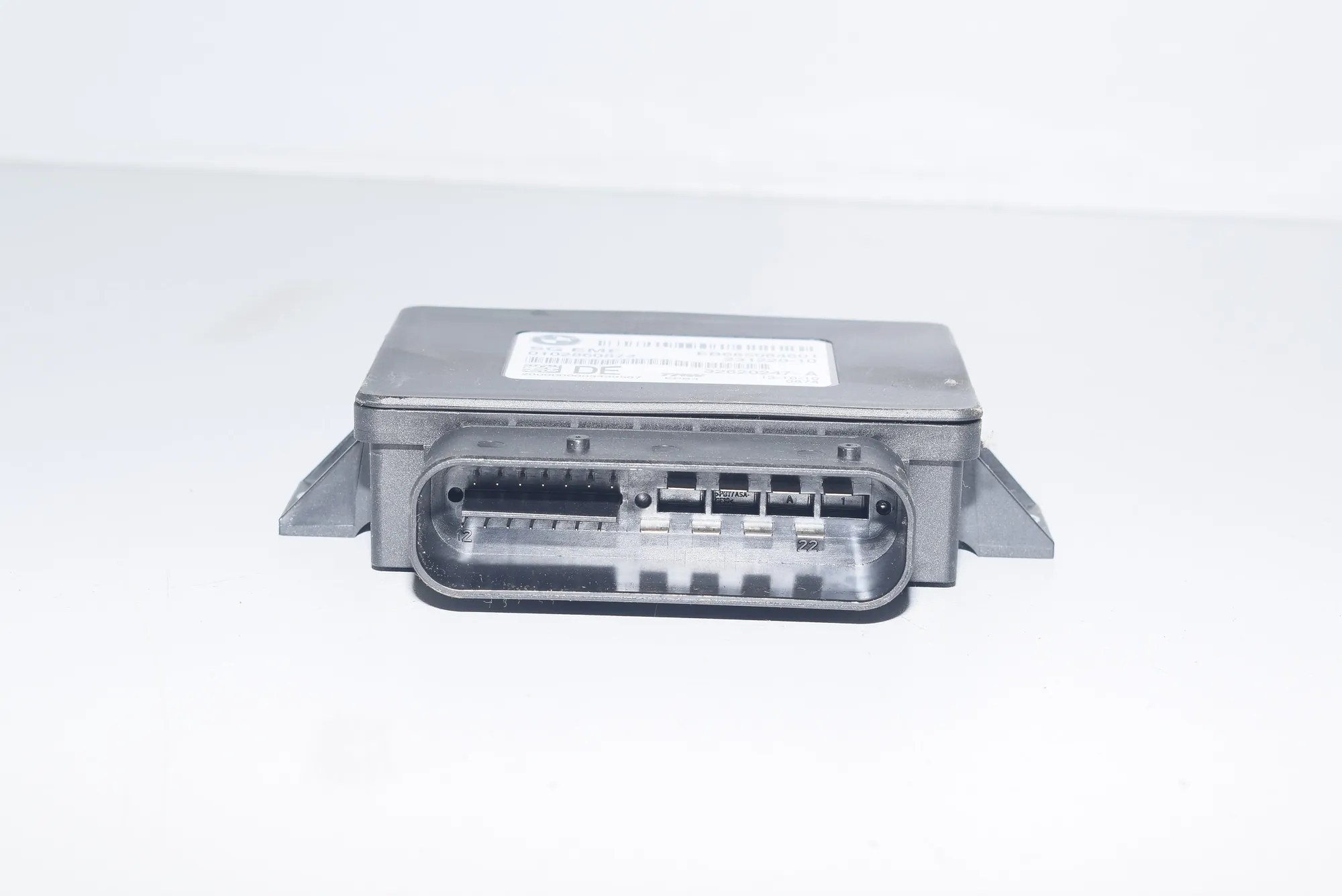 Handbrake Control Unit – OEM 6850846 · BMW 5 (F10) 520 d 2010 – 3