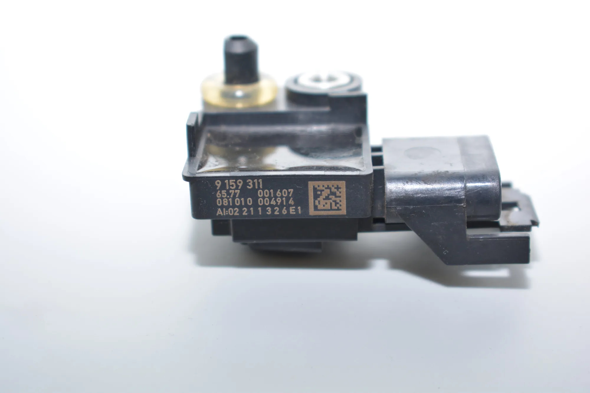 Front Left Impact Sensor – OEM 9159311 · BMW 5 (F10) 520 d 2010 – 5