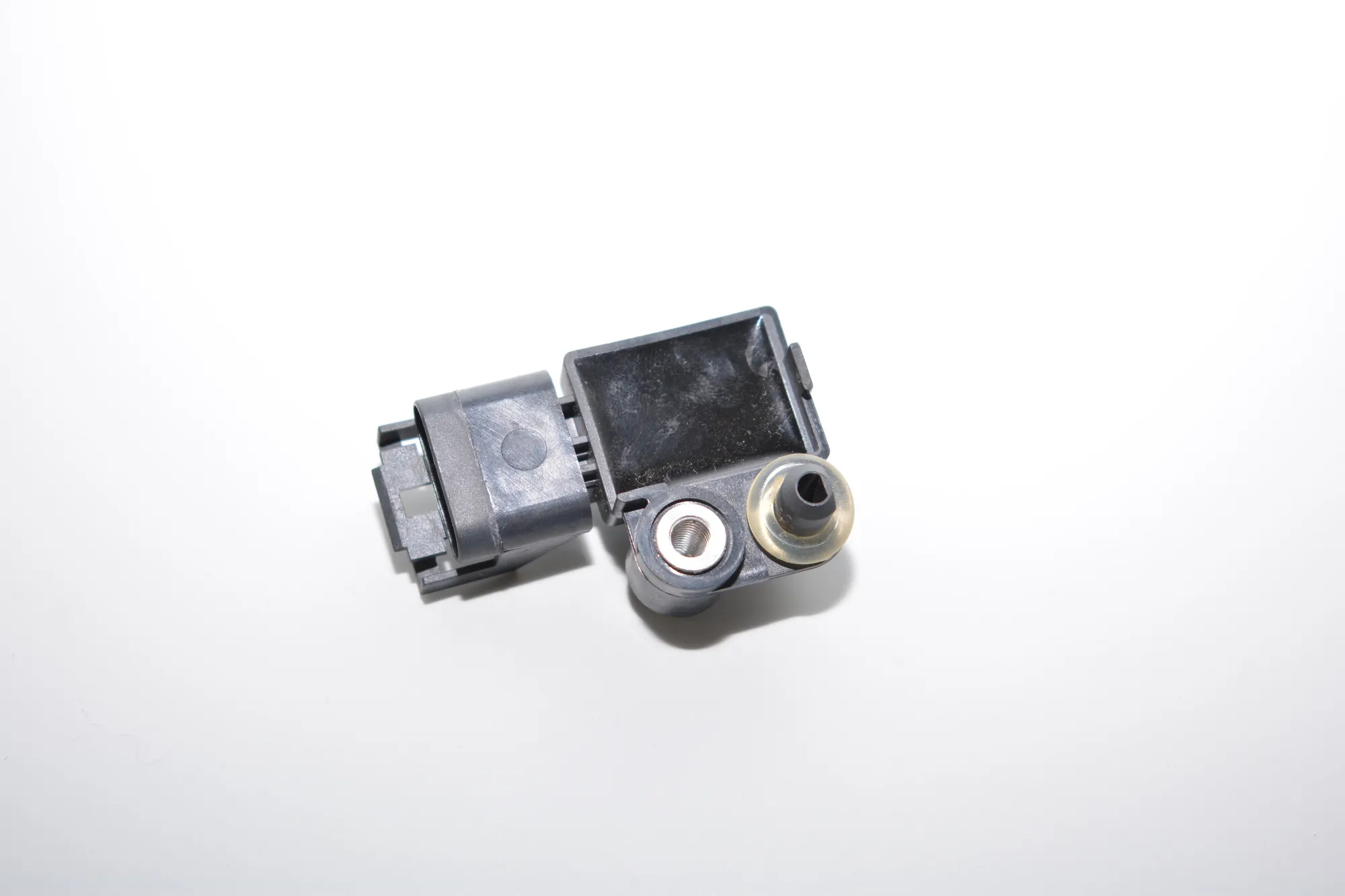 Front Right Impact Sensor – OEM 9159311 · BMW 5 (F10) 520 d 2010 – 2