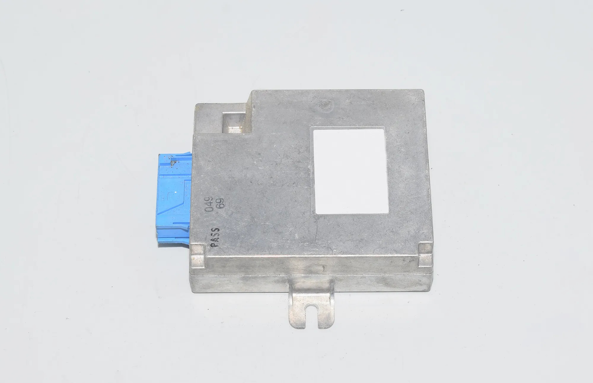 Other Control Units – OEM 6905967 · BMW 5 (E39) BMW 5 (E39) 2000 – 2