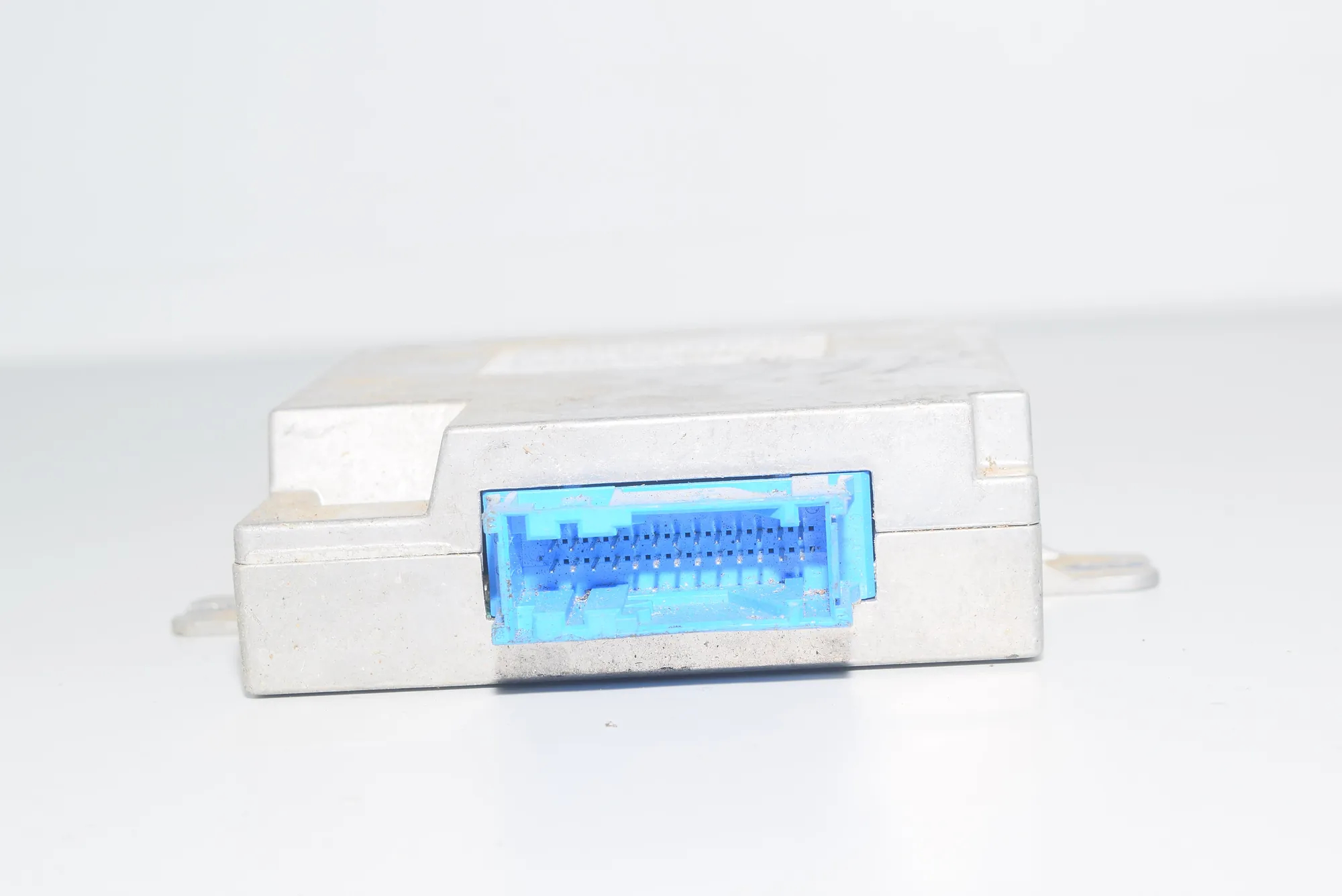 Other Control Units – OEM 6915047 · BMW 5 (E39) BMW 5 (E39) 2000 – 3