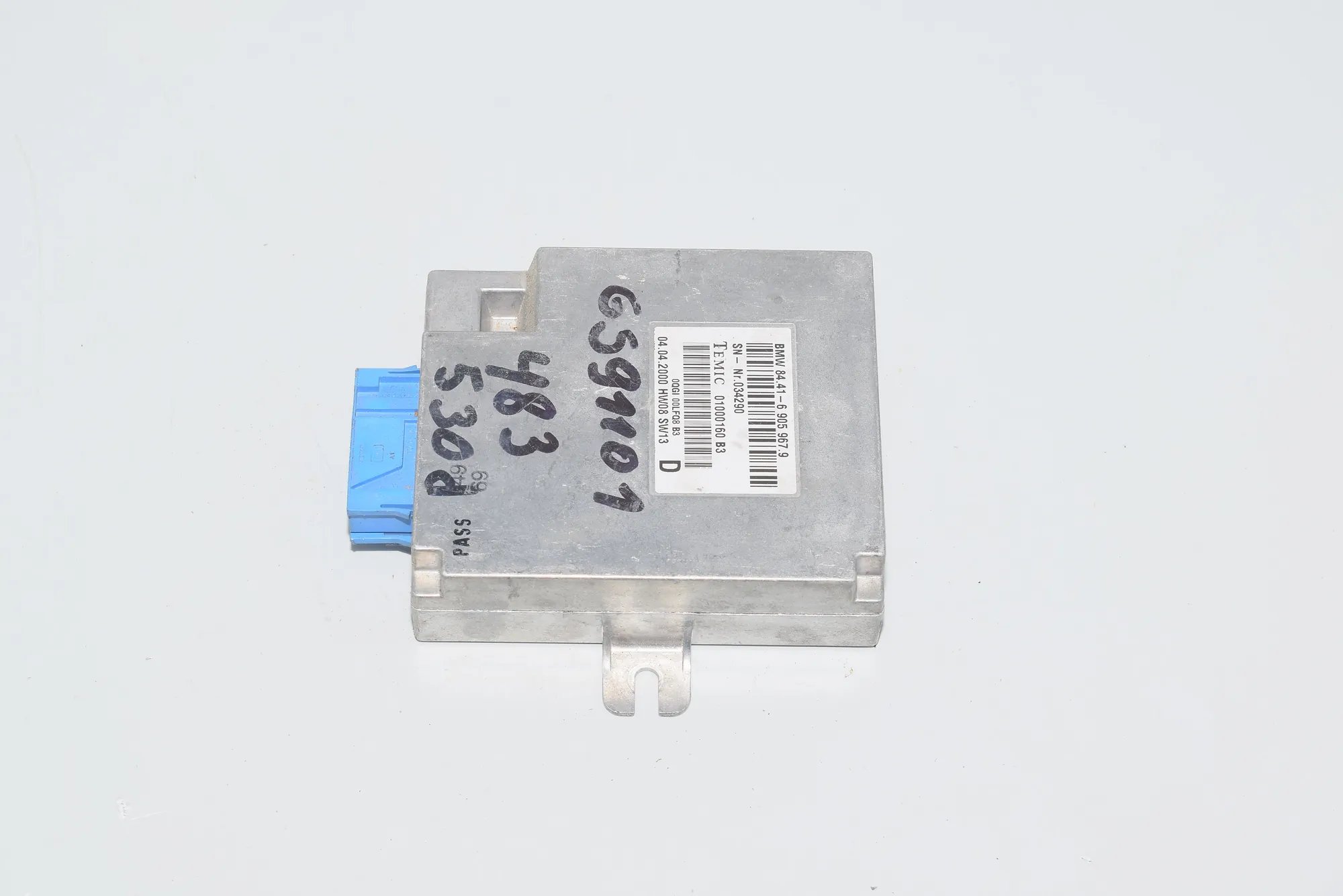 Other Control Units – OEM 6905967 · BMW 5 (E39) BMW 5 (E39) 2000 – 2