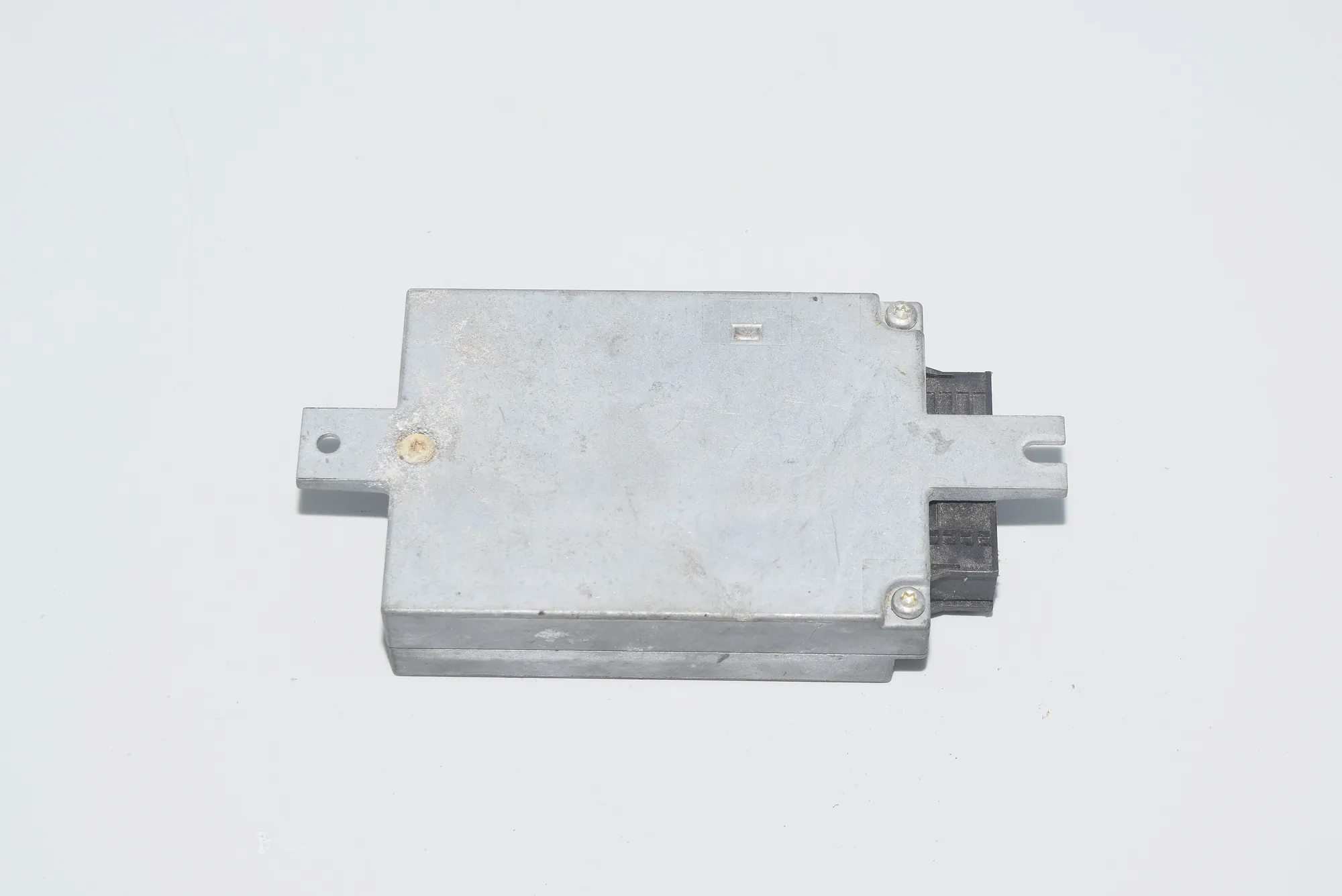 Other Control Units – OEM 6916909 · BMW 7 (E38) BMW 7 (E38) 2000 – 3