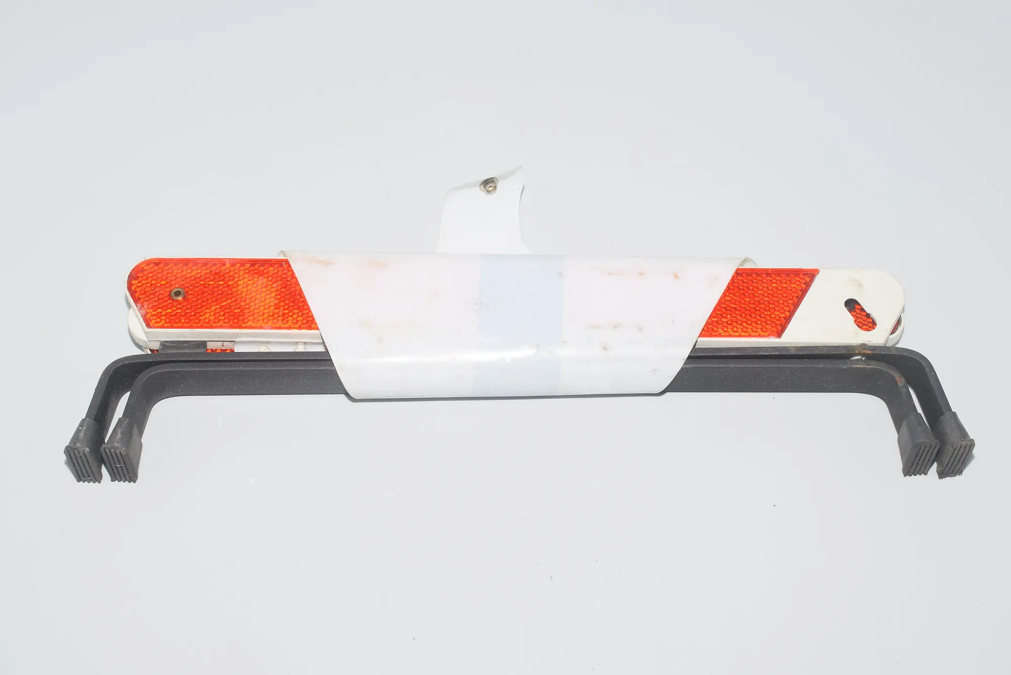 Warning Triangle – OEM NA · BMW X5 (E53) BMW X5 (E53) 2000 – 2