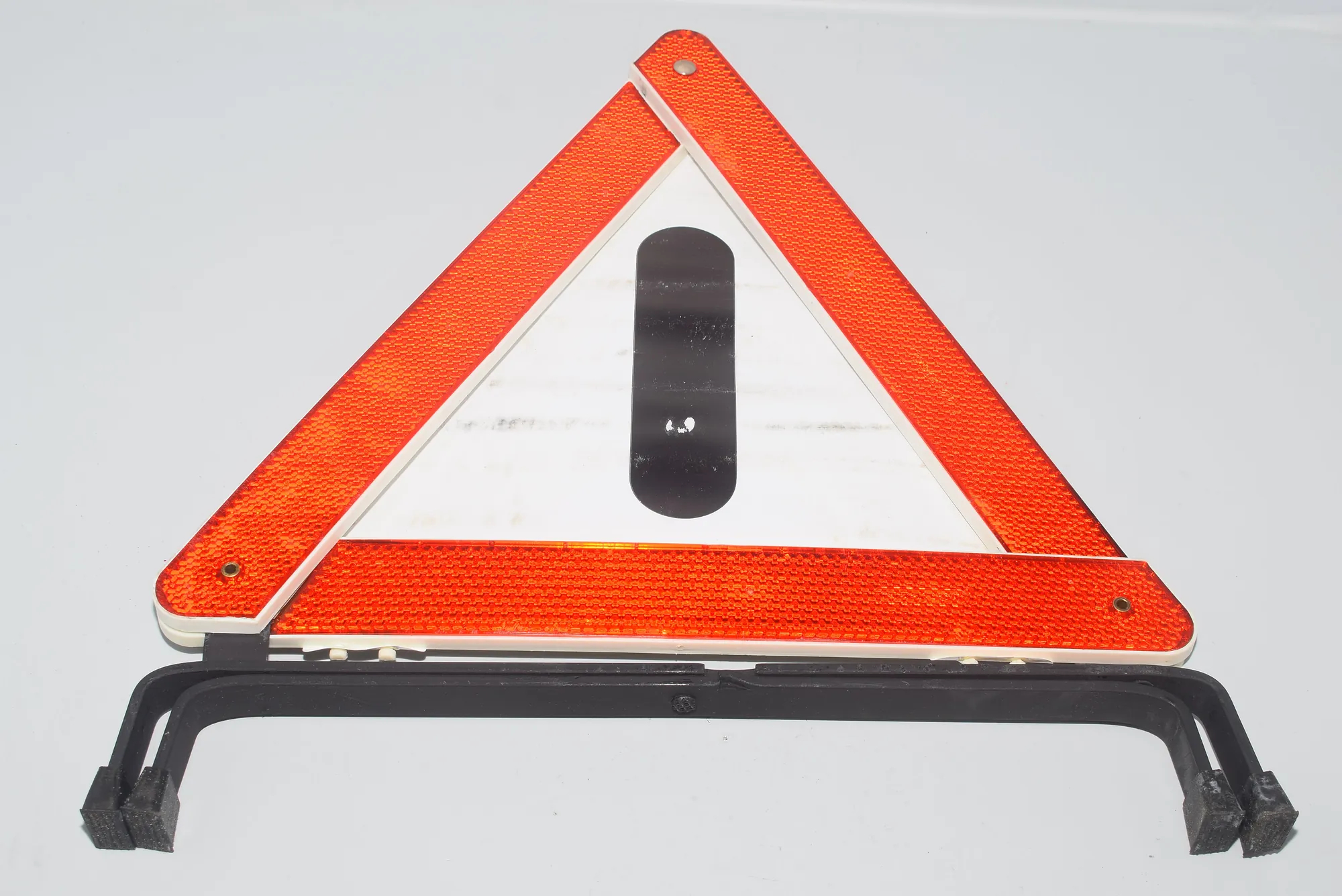 Warning Triangle – OEM NA · BMW X5 (E53) BMW X5 (E53) 2000 – 3