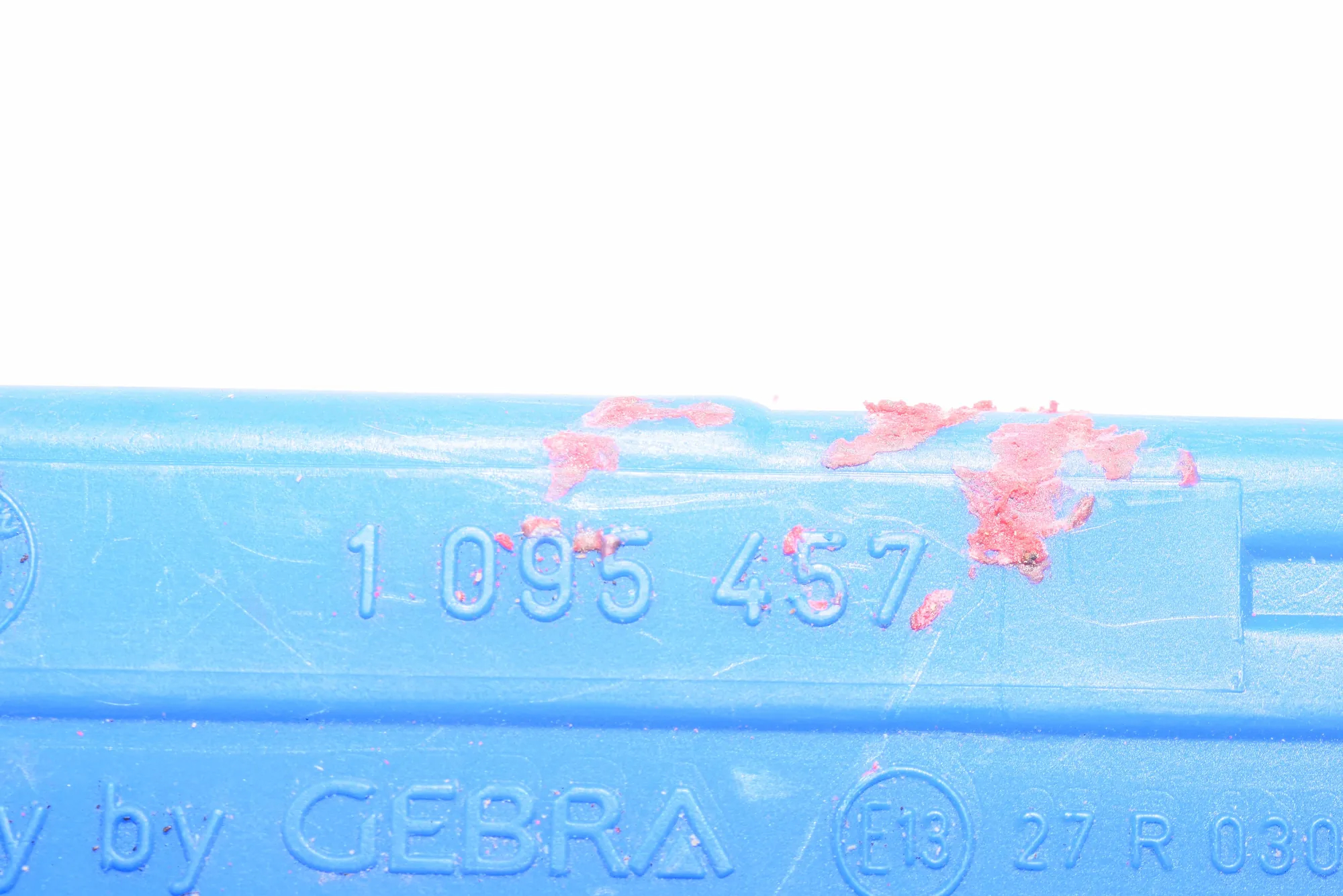 Warning Triangle – OEM 1095457 · BMW 3 (E90) BMW 3 (E90) 2005 – 5