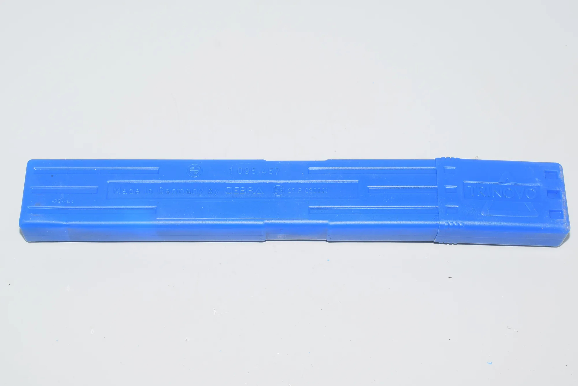 Warning Triangle – OEM 1095457 · BMW 5 (E60) BMW 5 (E60) 2004 – 3