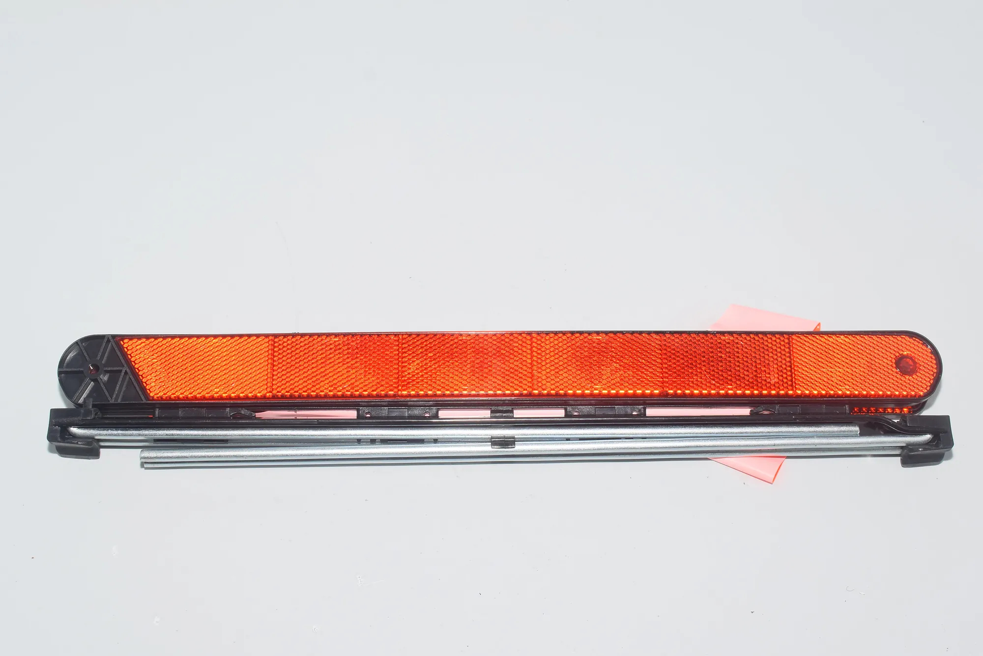 Warning Triangle – OEM 1095457 · BMW 3 (E46) BMW 3 (E46) 2000 – 3