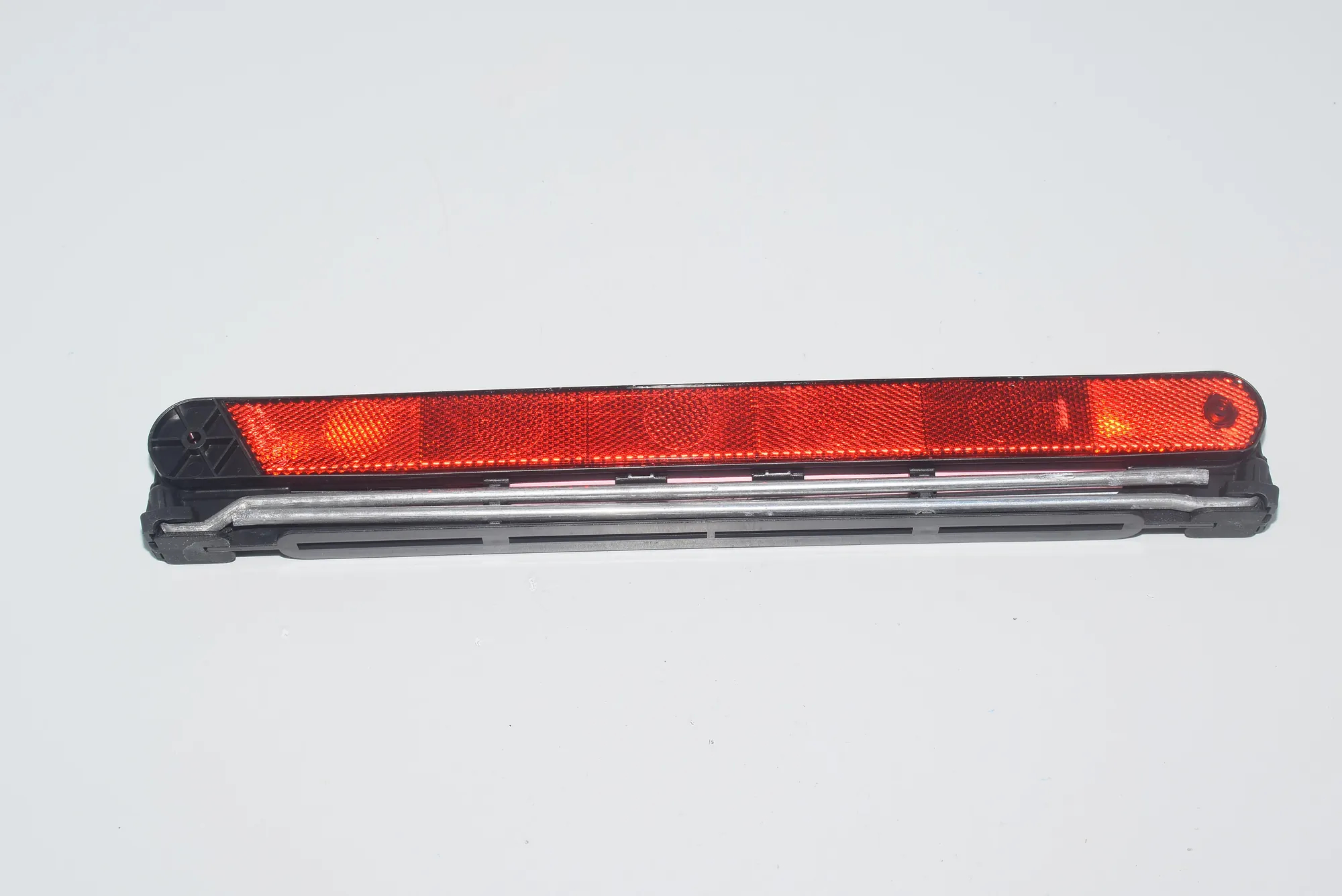 Warning Triangle – OEM 6756429 · BMW 3 (E46) BMW 3 (E46) 2000 – 2