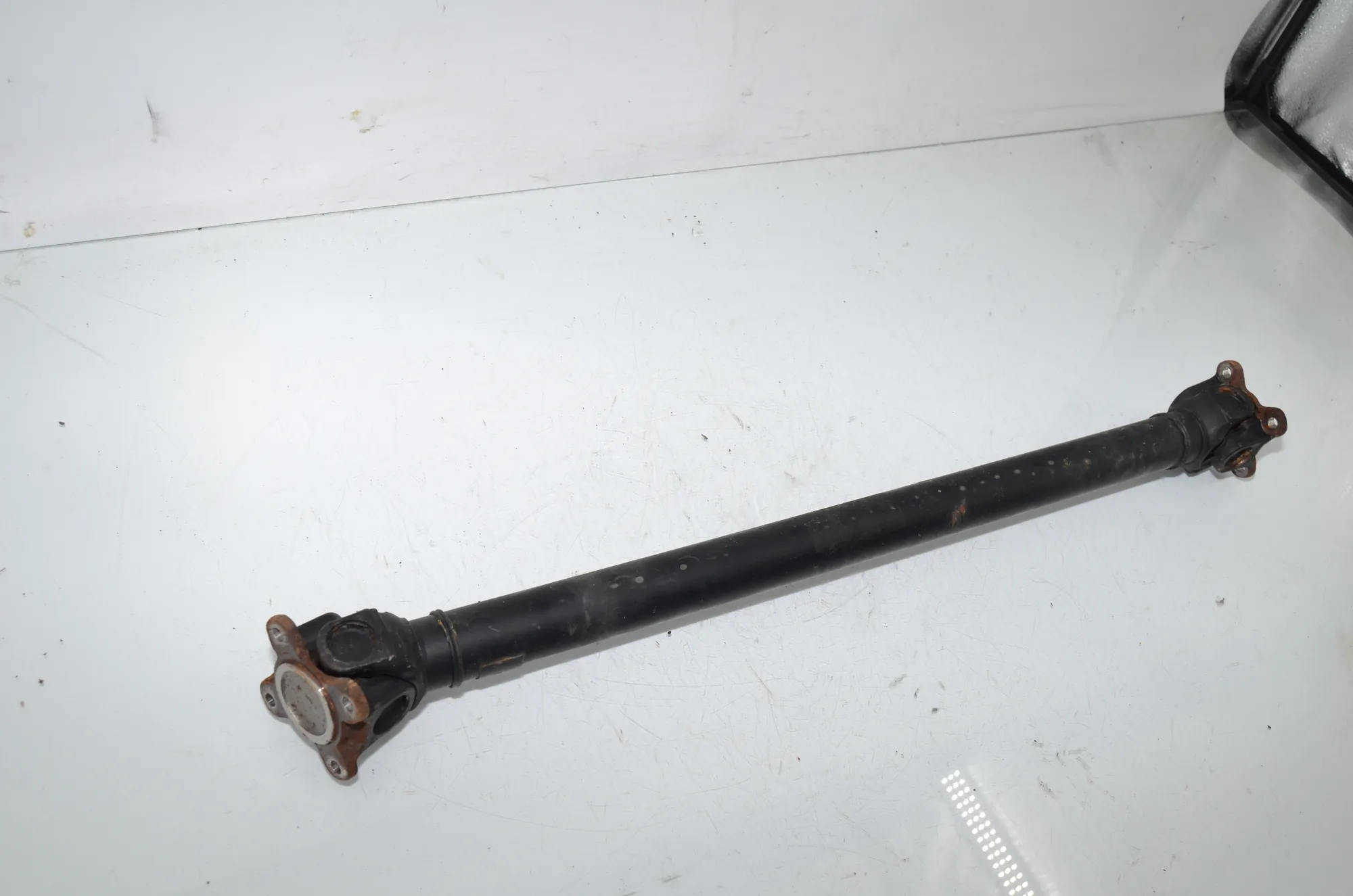 Gearbox Short Propshaft – OEM 9425906 · BMW 5 Touring (F11) 530 d xDrive 2011 – 2