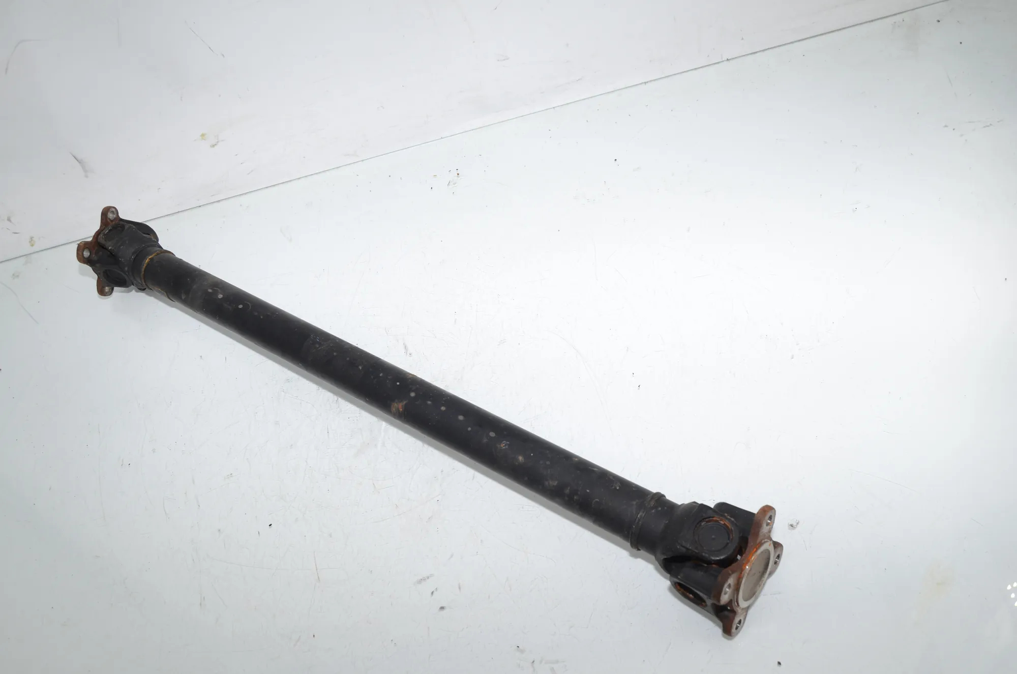 Gearbox Short Propshaft – OEM 9425906 · BMW 5 Touring (F11) 530 d xDrive 2011 – 3
