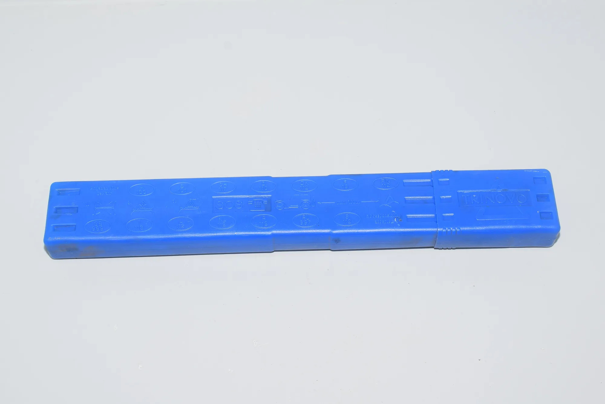 Warning Triangle – OEM 1095457 · BMW 5 (E39) BMW 5 (E39) 2000 – 3