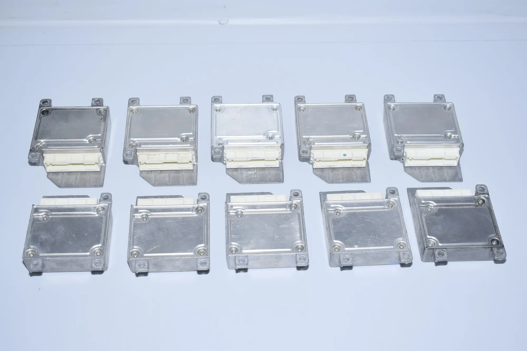 SRS Control Unit – OEM 8372521 · BMW 5 (E39) BMW 5 (E39) 2000 – 5