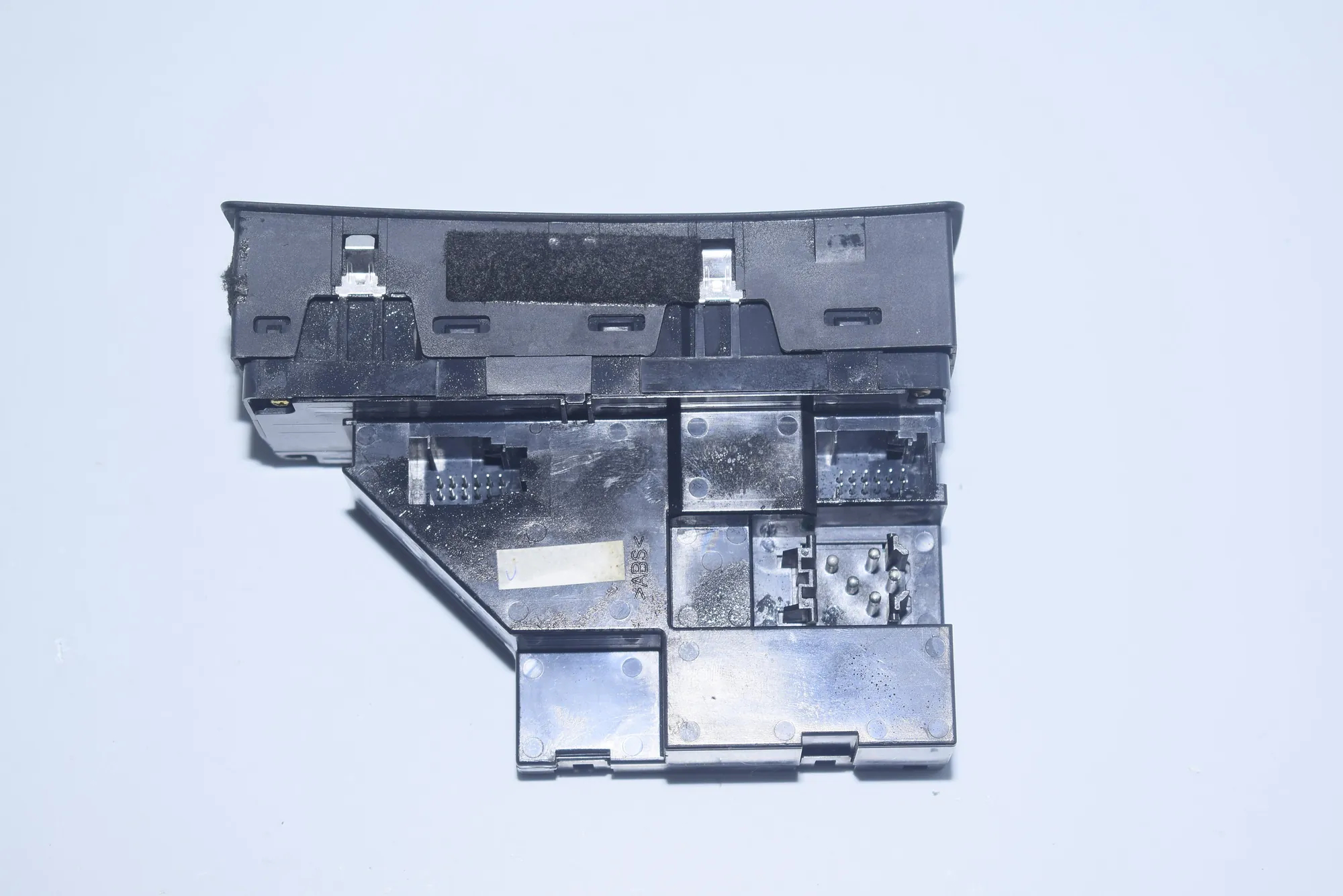 Front Left Door Window Switch – OEM 6916604 · BMW X5 (E53) 3.0 i 2002 – 3