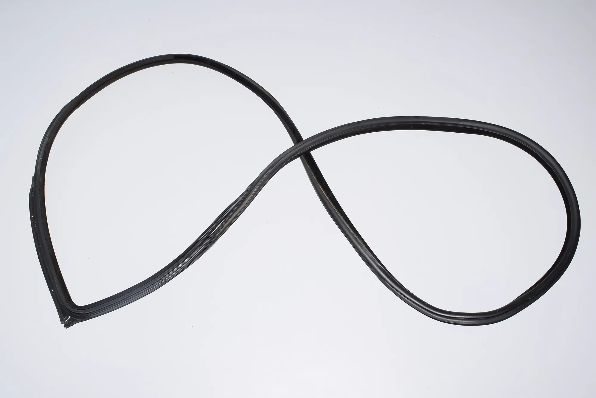 Front Right Door Seal Rubber – OEM 7119091 · BMW 3 Coupe (E92) 330 d 2008 – 3