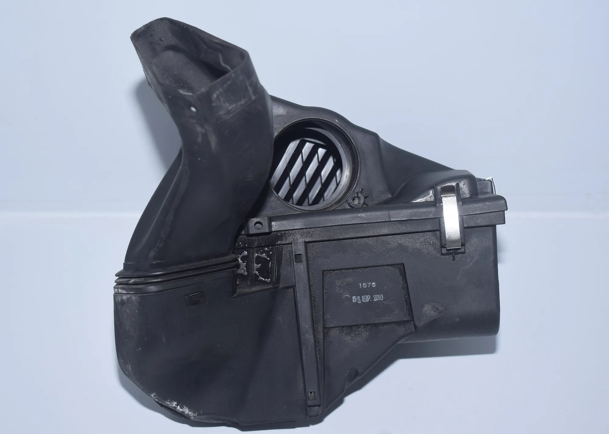 Air Filter Box – OEM 7797460 · BMW 1 (E87) 116 d 2010