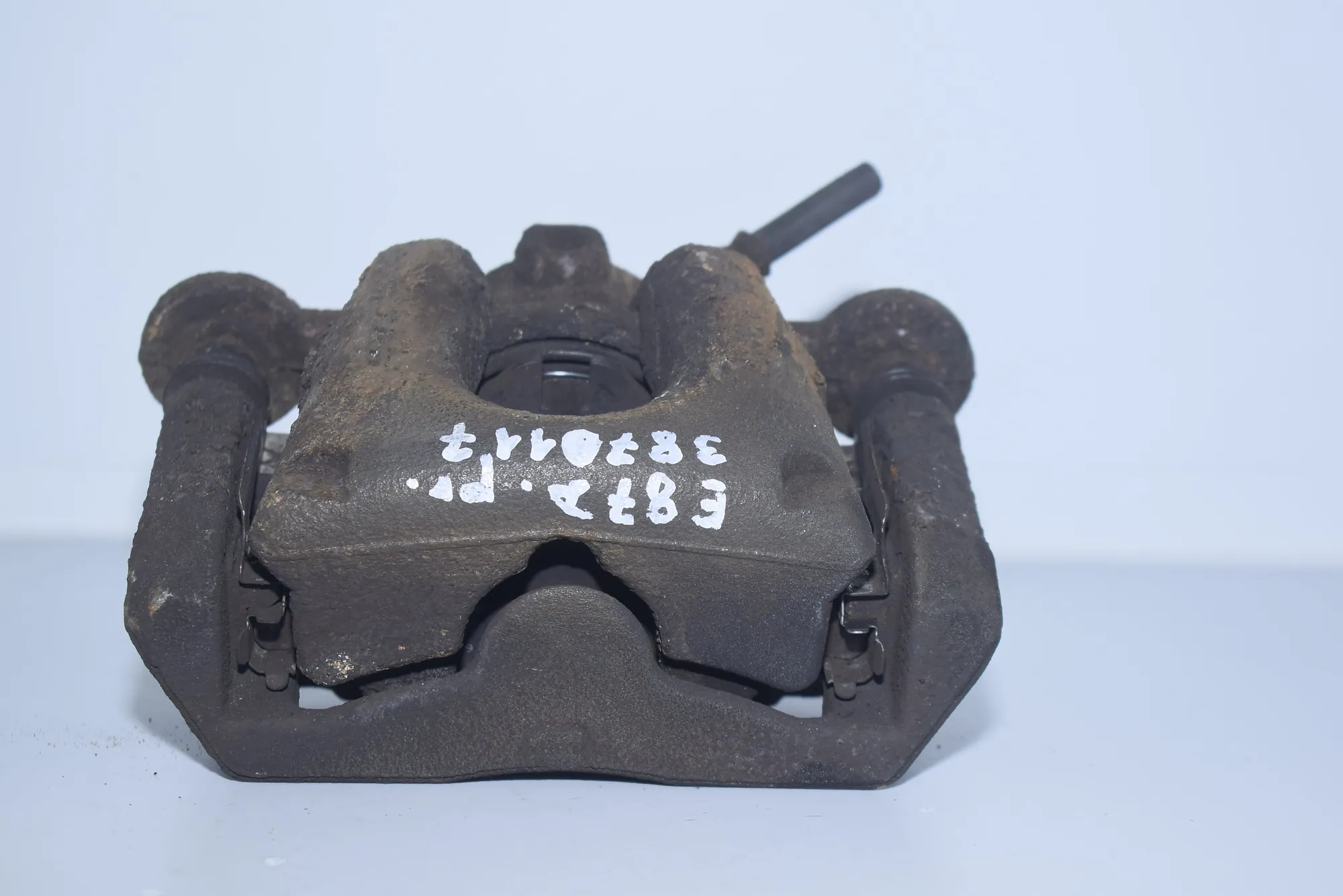 Front Right Brake Caliper – OEM NA · BMW 1 (E87) 116 d 2010