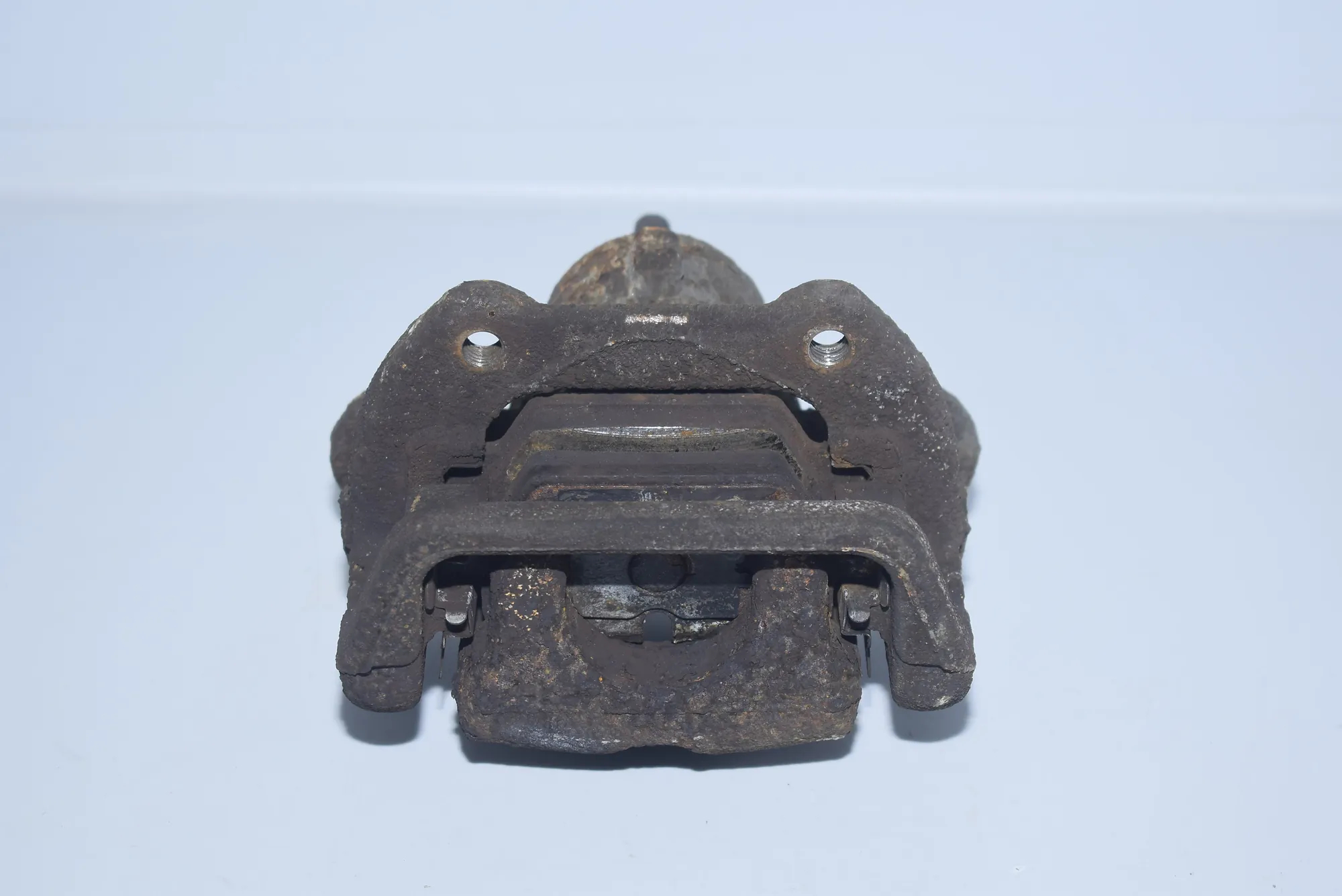 Rear Left Brake Caliper – OEM NA · BMW 1 (E87) 116 d 2010 – 4
