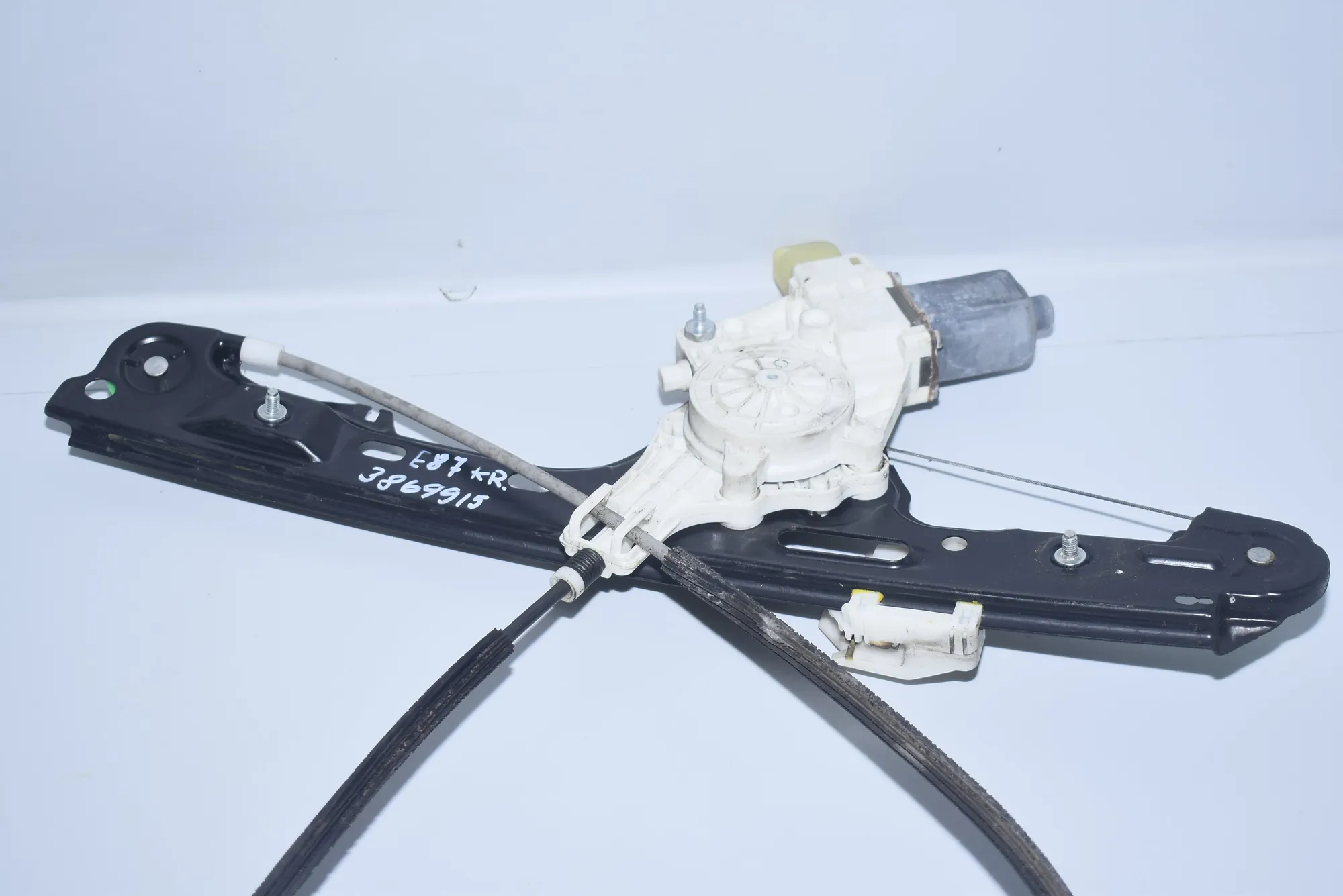 Front Left Door Window Regulator – OEM 7067795 · BMW 1 (E87) 116 d 2010 – 2