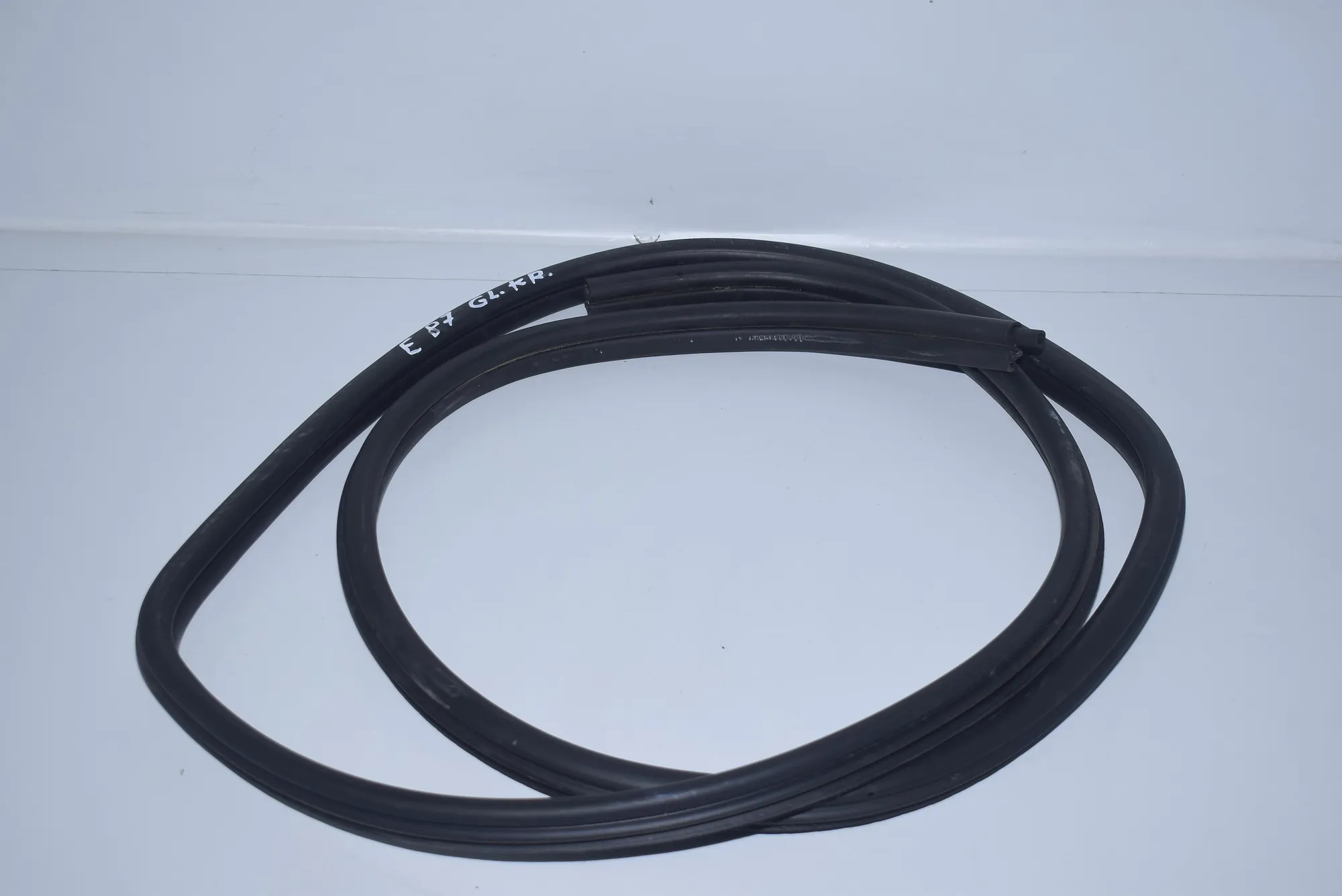 Rear Left Door Seal Rubber – OEM 7066618 · BMW 1 (E87) 116 d 2010 – 3