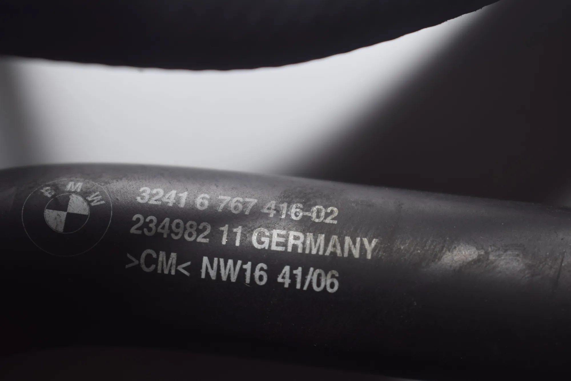 Power Steering Pump Tank – OEM 1097164 · BMW 5 (E60) 523 i 2006 – 6