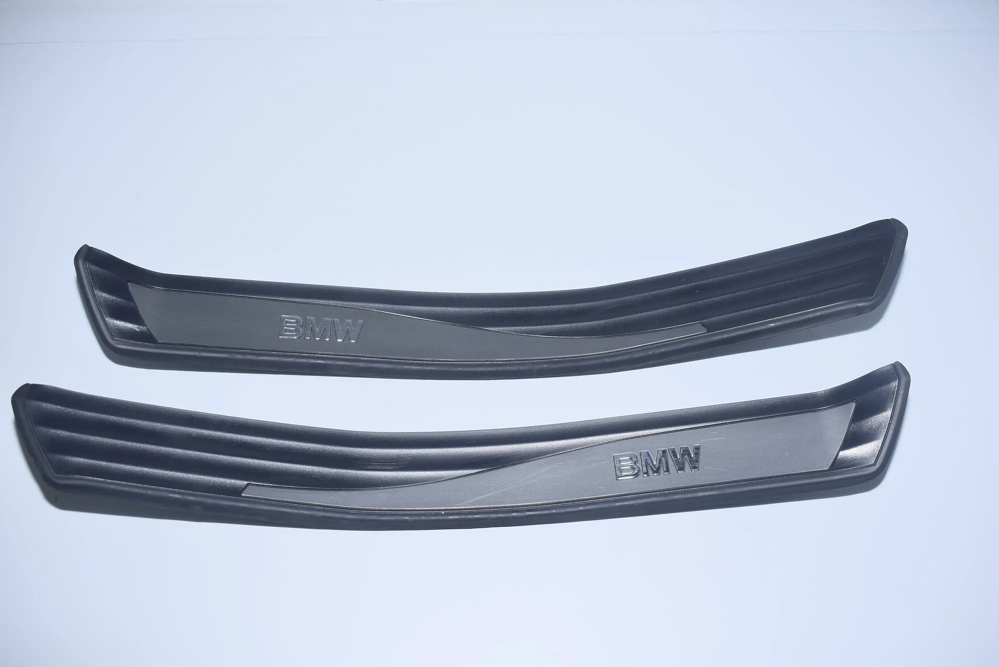 Door Sill Trim Kit – OEM 7034304 · BMW 5 (E60) 523 i 2006 – 4