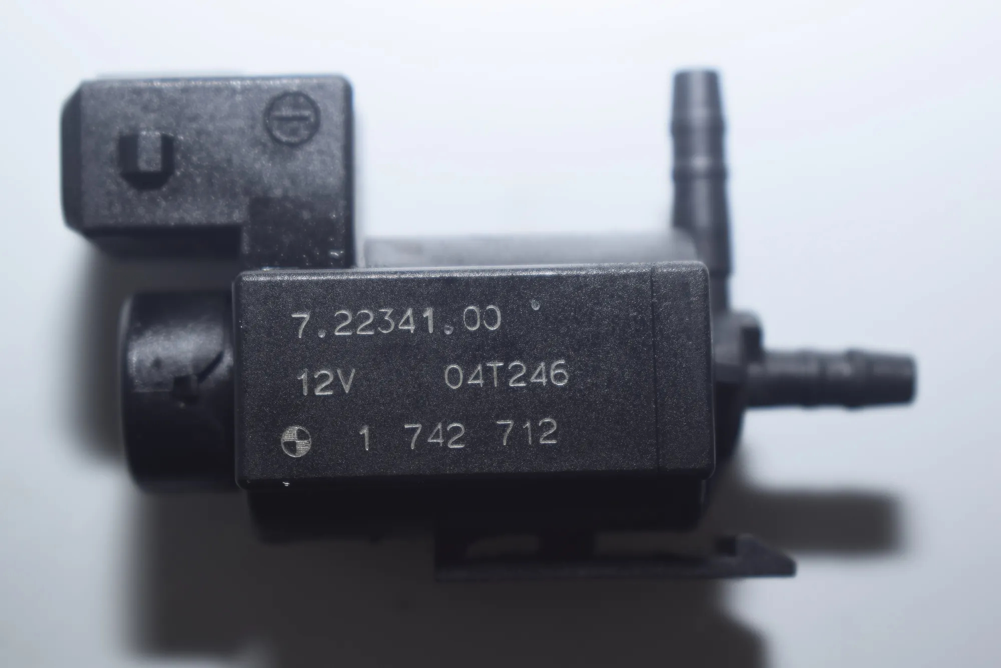 Solenoid Valve – OEM 1742712 · BMW X5 (E53) 3.0 d 2004 – 5