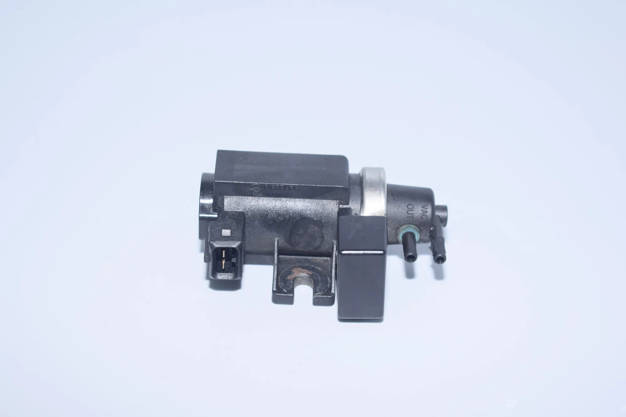 Solenoid Valve – OEM 2247906 · BMW X5 (E53) 3.0 d 2004 – 3