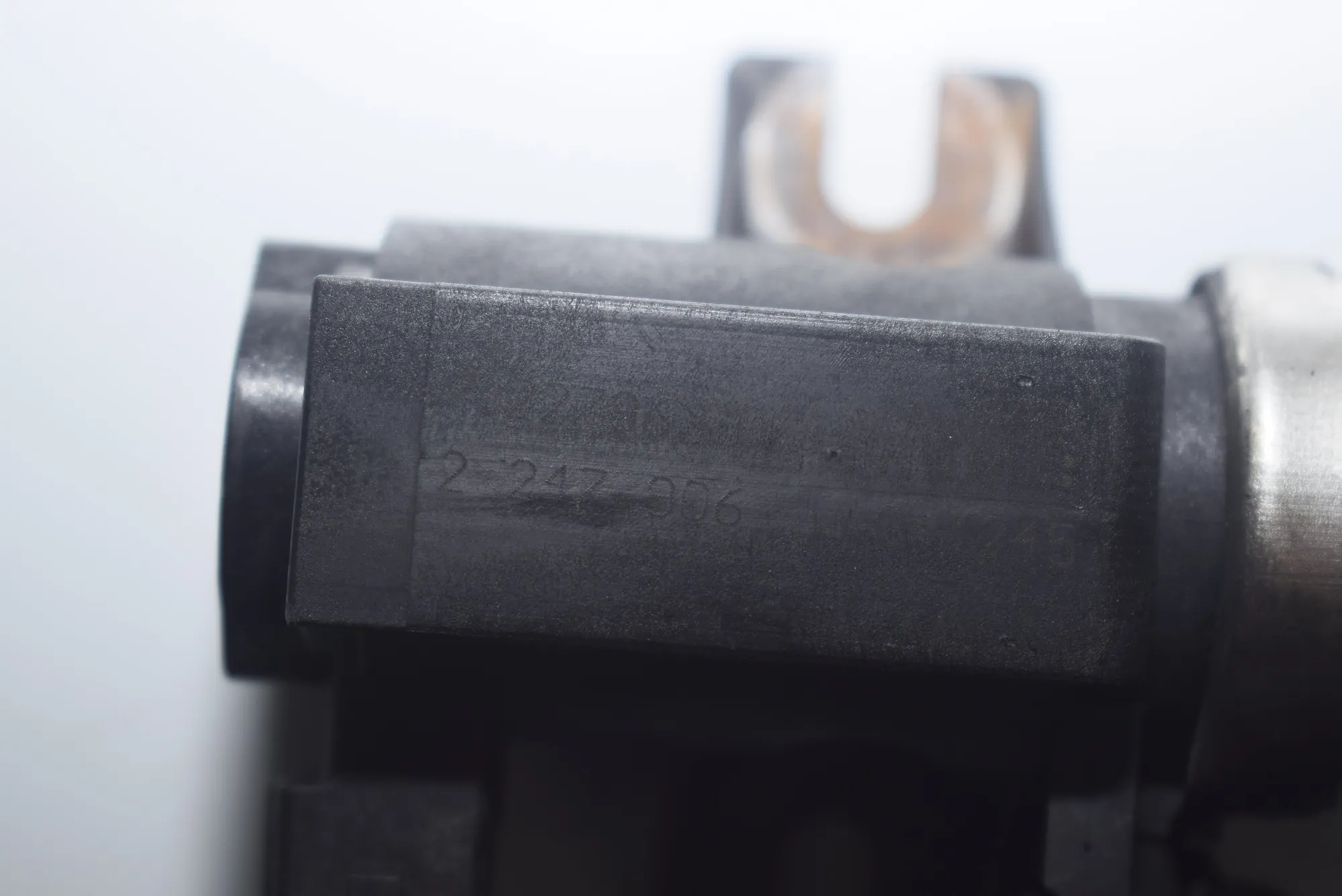Solenoid Valve – OEM 2247906 · BMW X5 (E53) 3.0 d 2004 – 5
