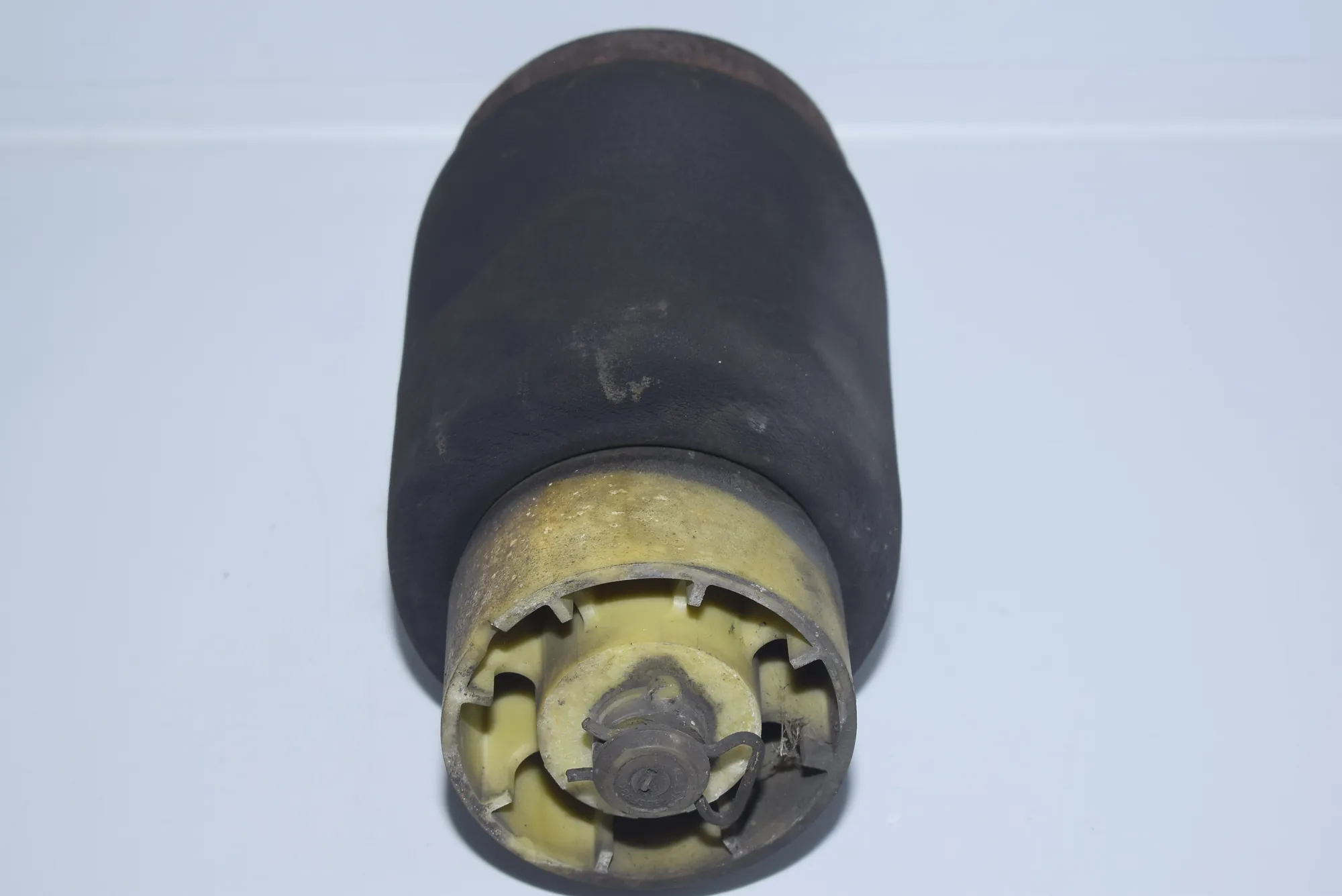 Rear Right Air Suspension Spring Bag – OEM 6750356 · BMW X5 (E53) 3.0 d 2004 – 3