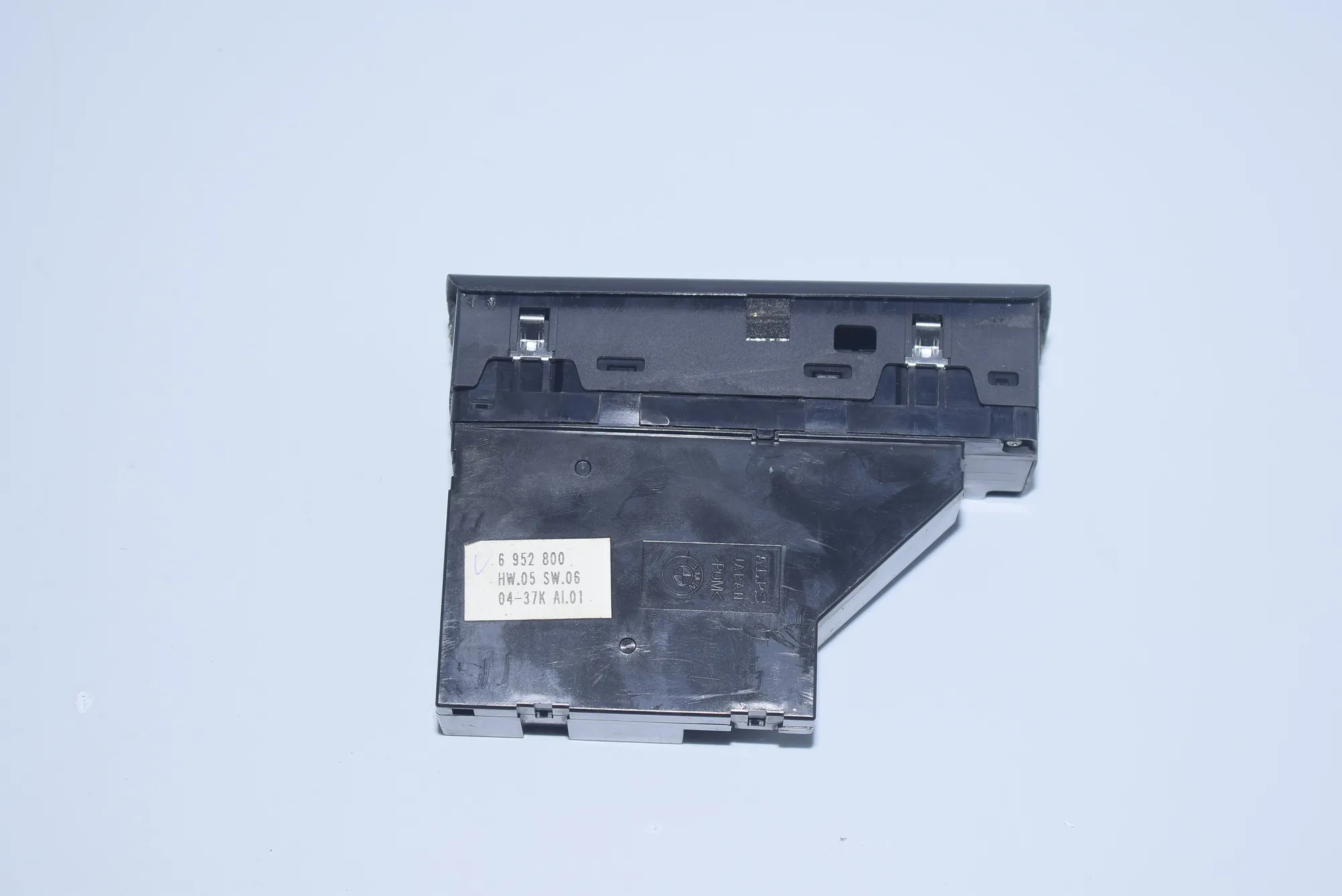 Front Left Door Window Switch – OEM 6952800 · BMW X5 (E53) 3.0 d 2004 – 5