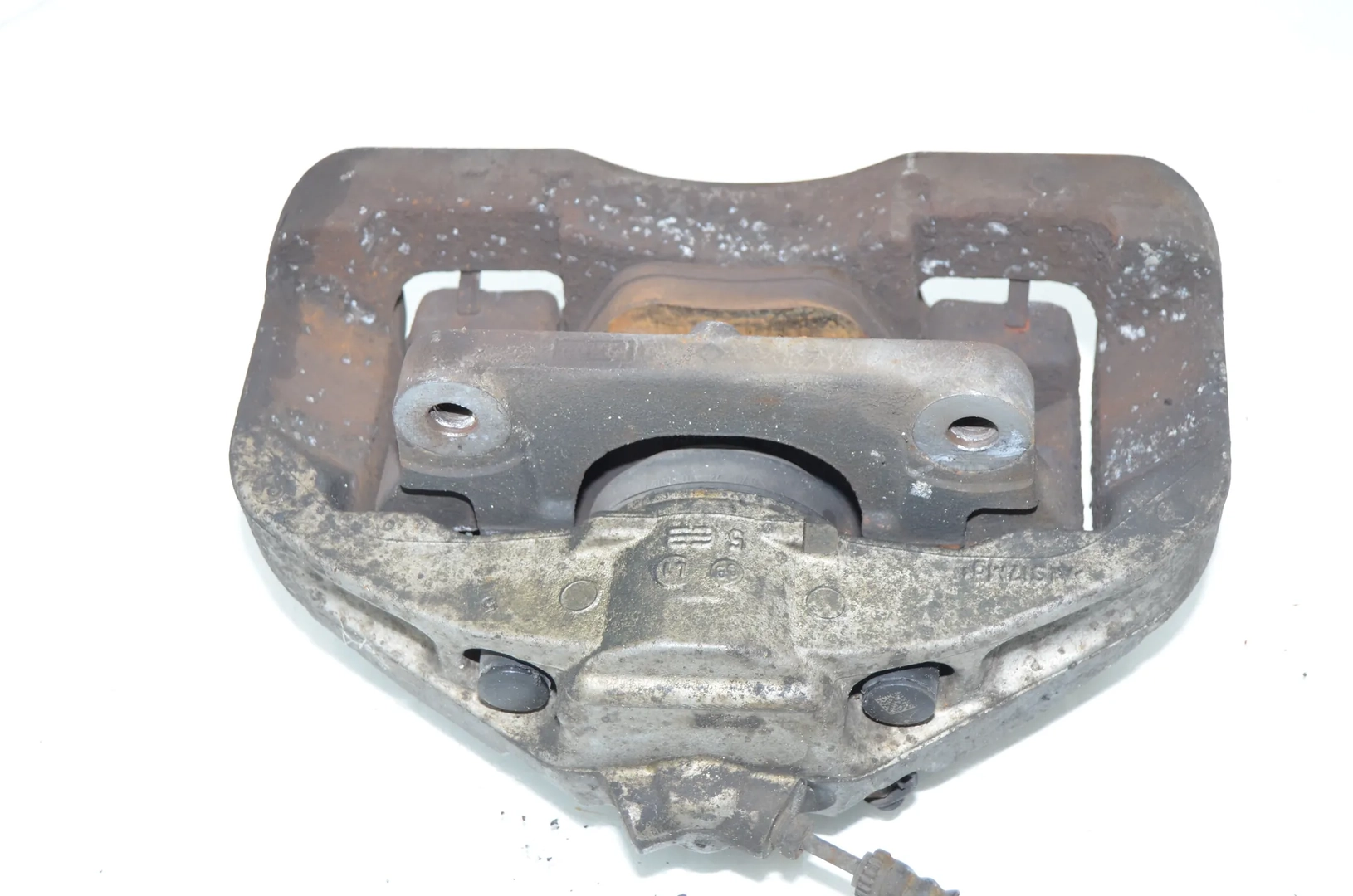 Front Right Brake Caliper – OEM 6786818 · BMW 5 Touring (F11) 530 d xDrive 2012 – 4