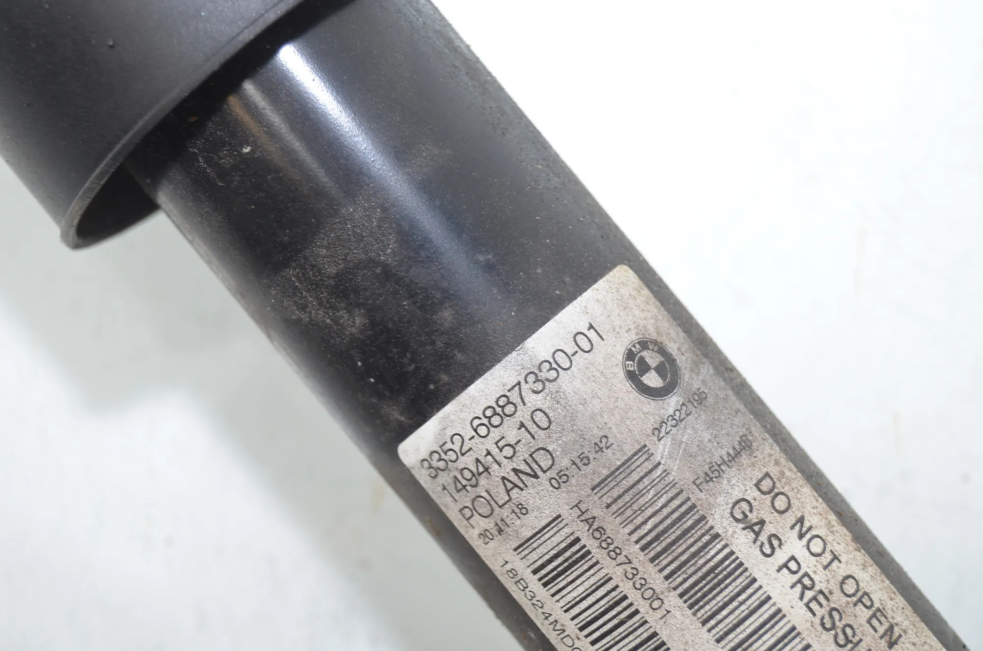Rear Left Shock Absorber – OEM 6887330 · BMW 2 Gran Tourer (F46) 216 i 2018 – 4