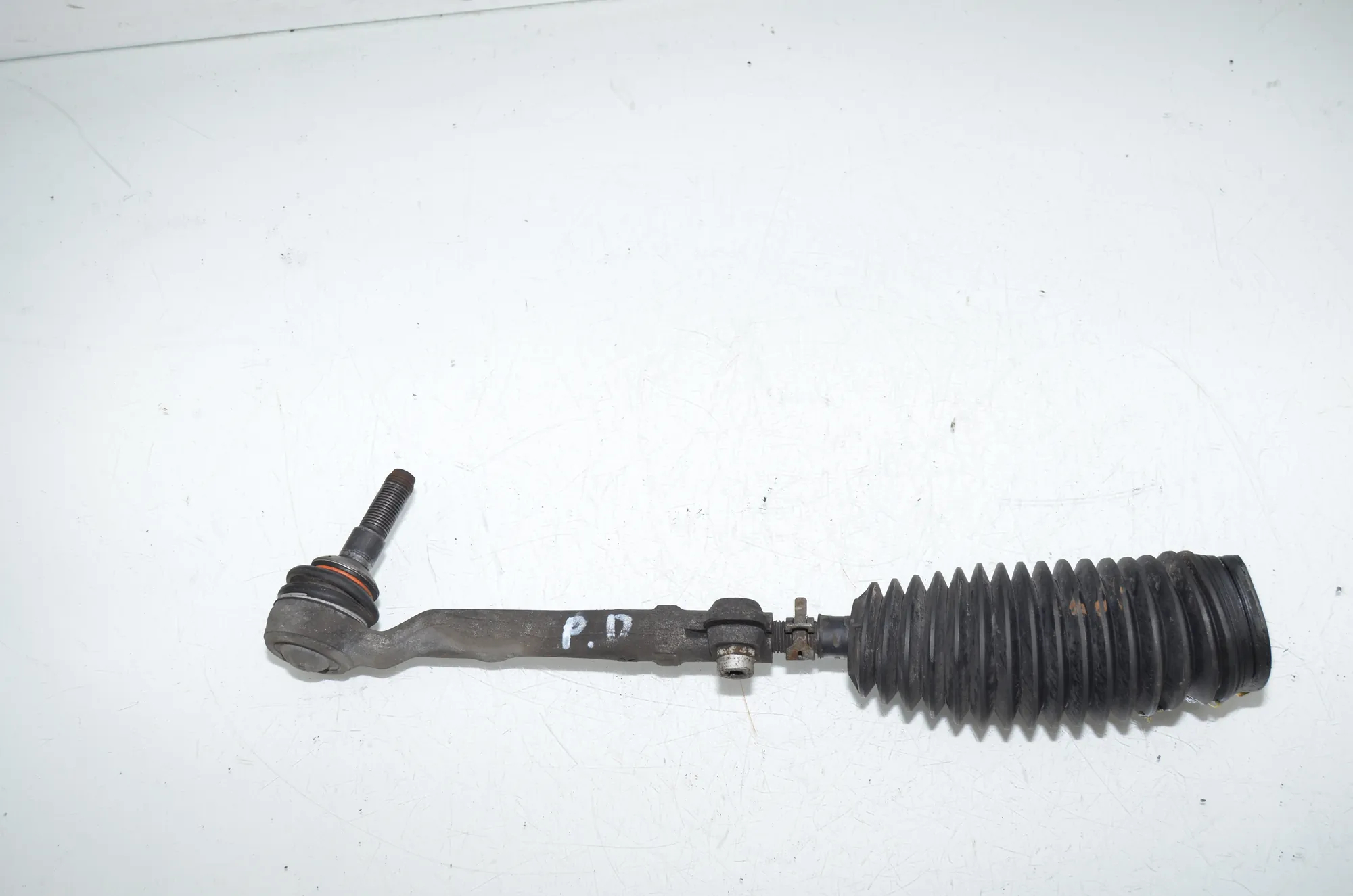 Right Side Steering Tie Rod – OEM 6868689 · BMW 5 (G30) (2016 - -) 540 i 2017