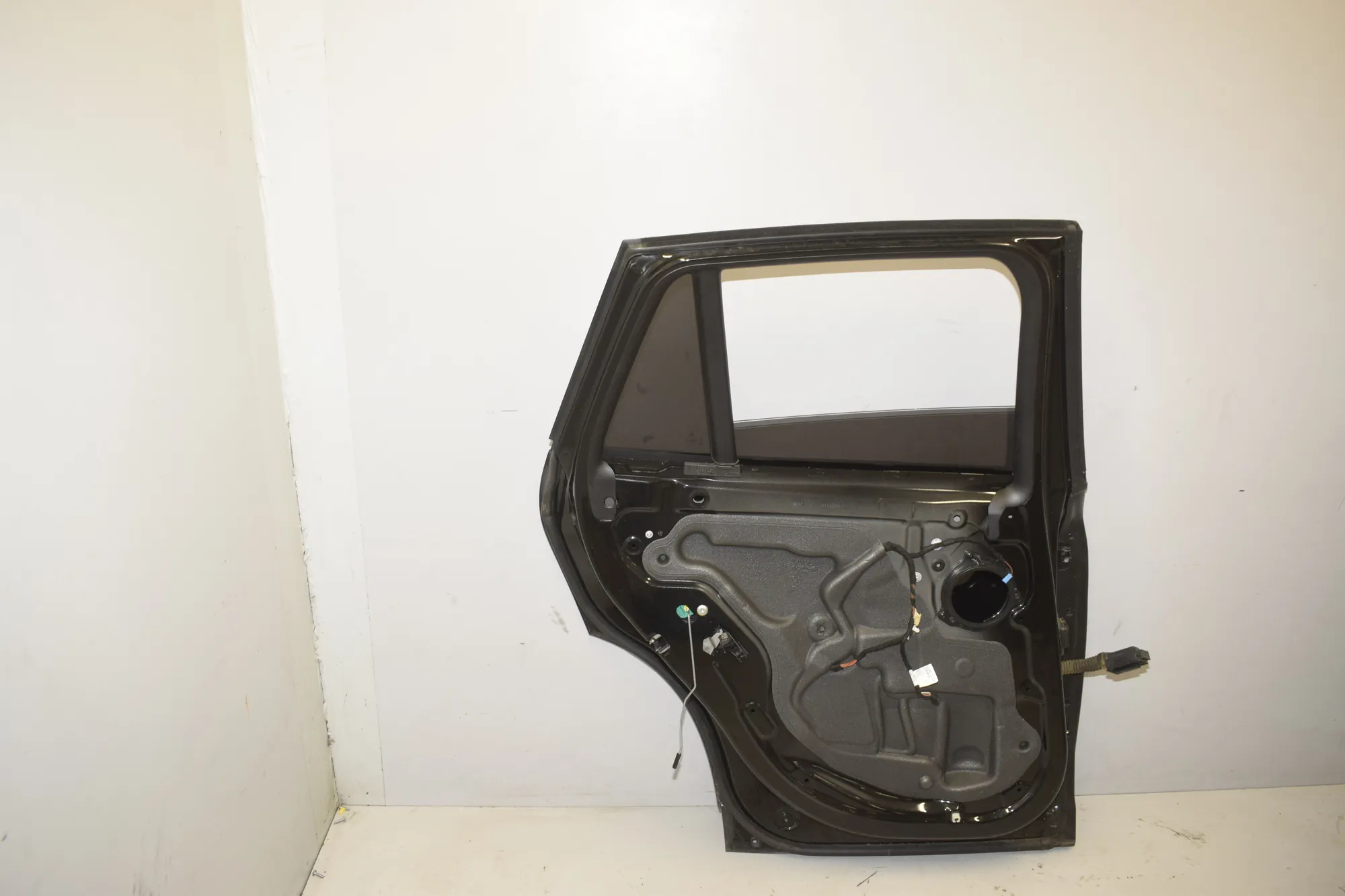 Rear Left Door · BMW X1 (F48) sDrive 18 d 2019 – 3