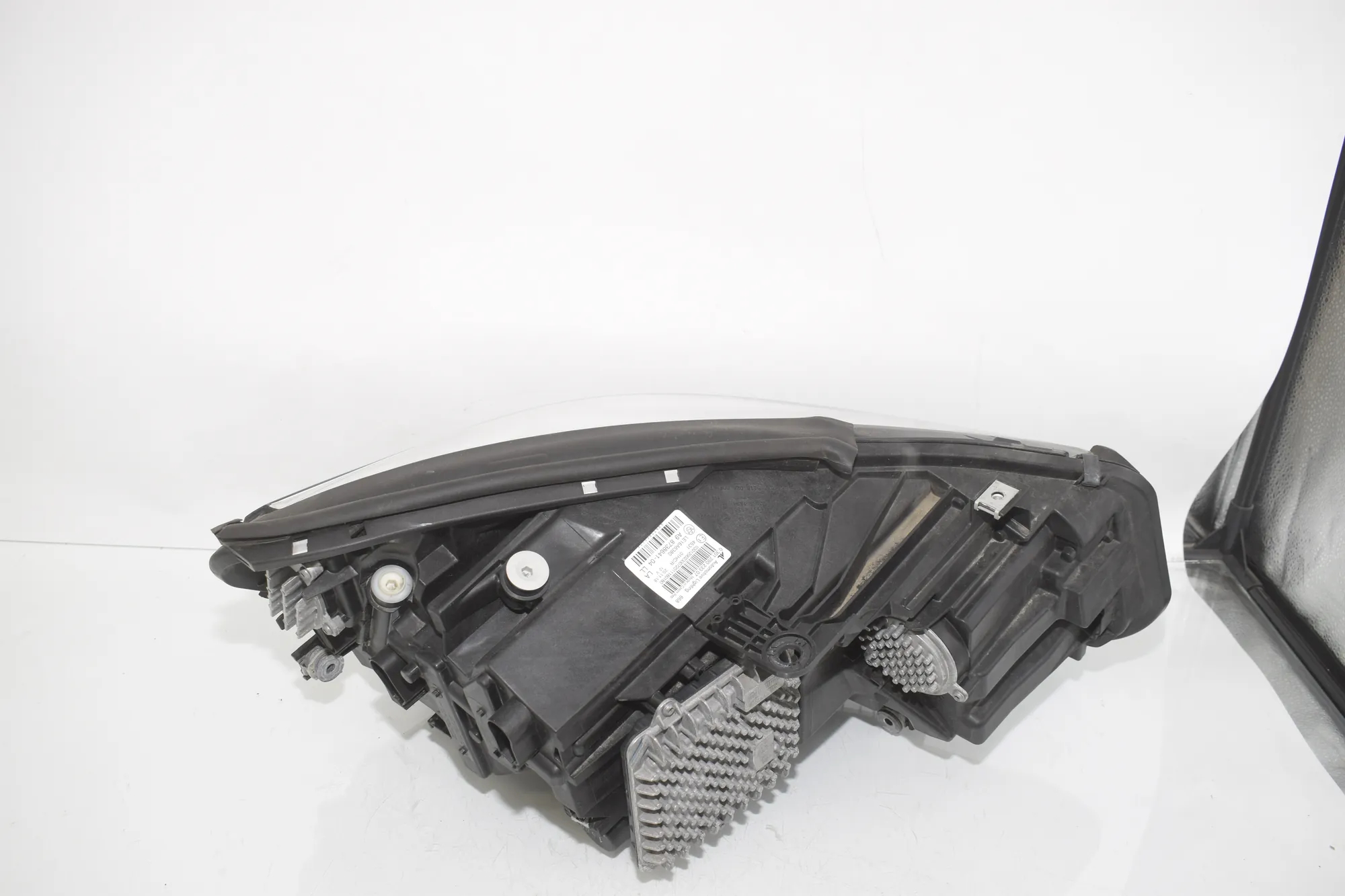 Front Left Headlight – OEM 8738641 · BMW 2 Gran Tourer (F46) 216 i 2018 – 6