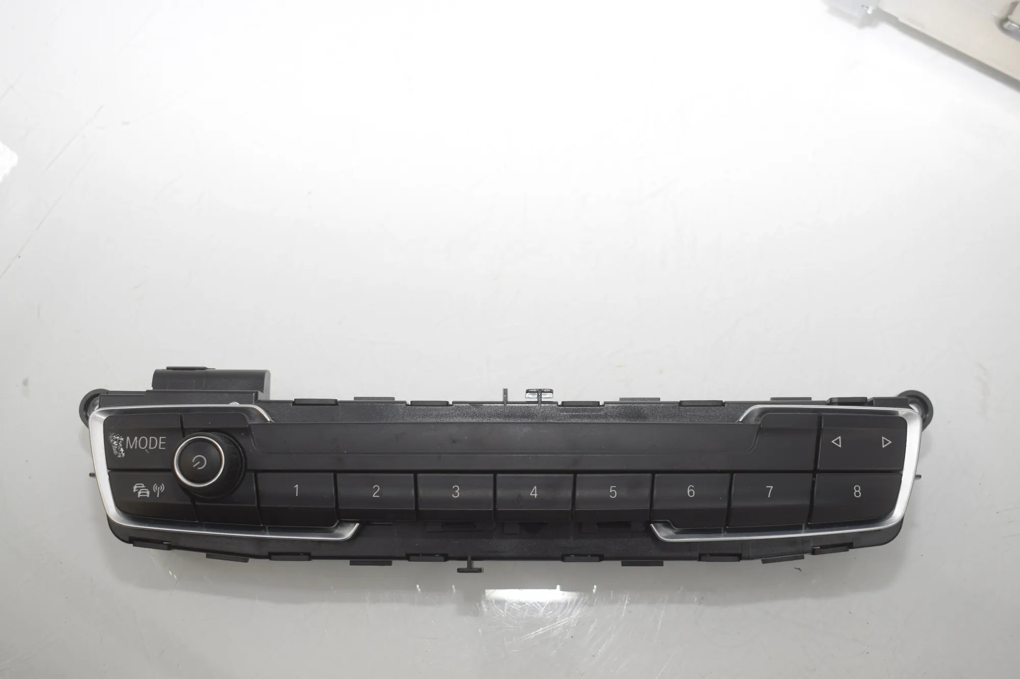 Navigation System – OEM 9490067 · BMW 2 Gran Tourer (F46) 216 i 2018 – 6