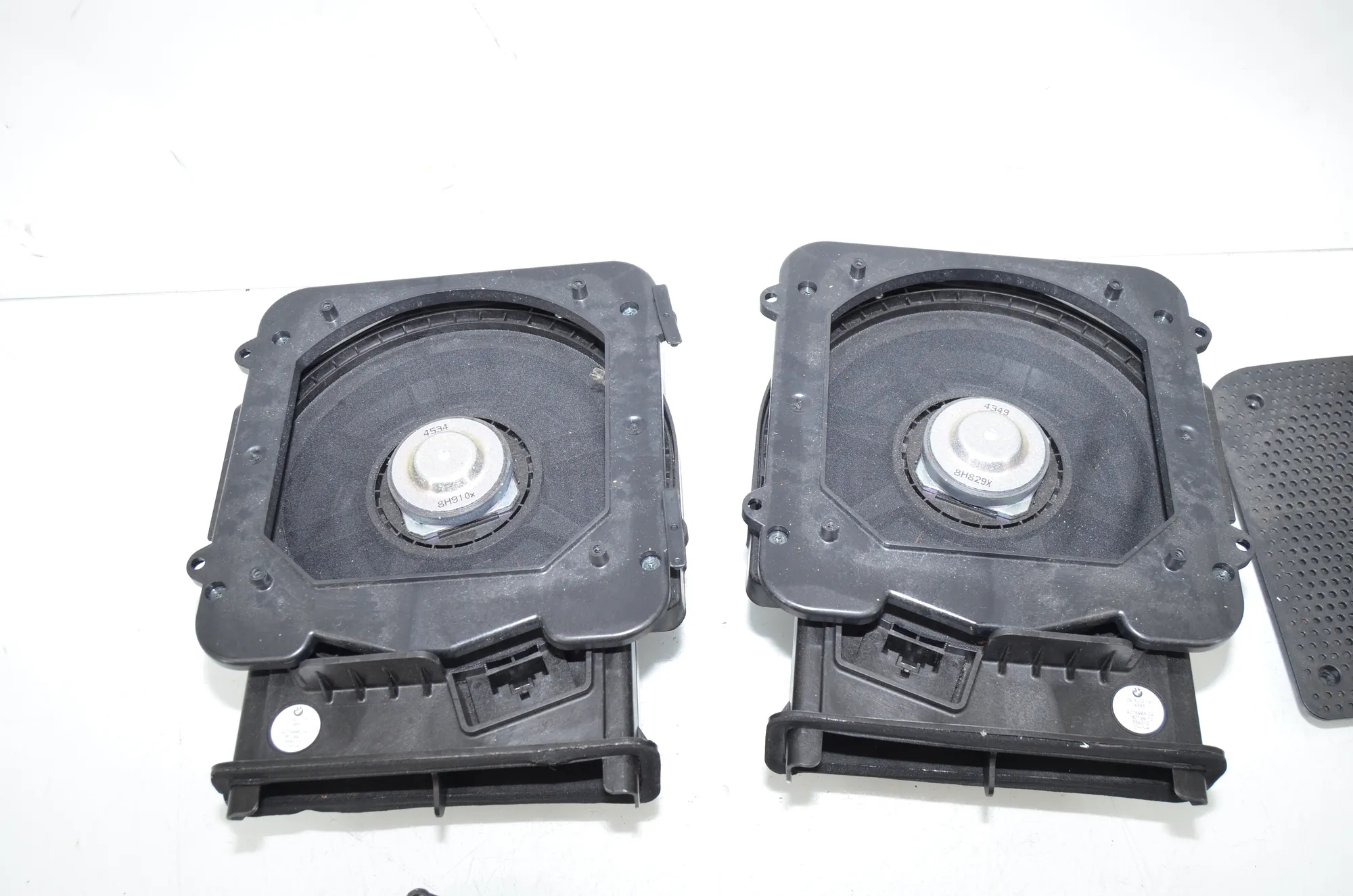 Sound Audio System Set – OEM 9274700 · BMW 2 Gran Tourer (F46) 216 i 2018 – 2