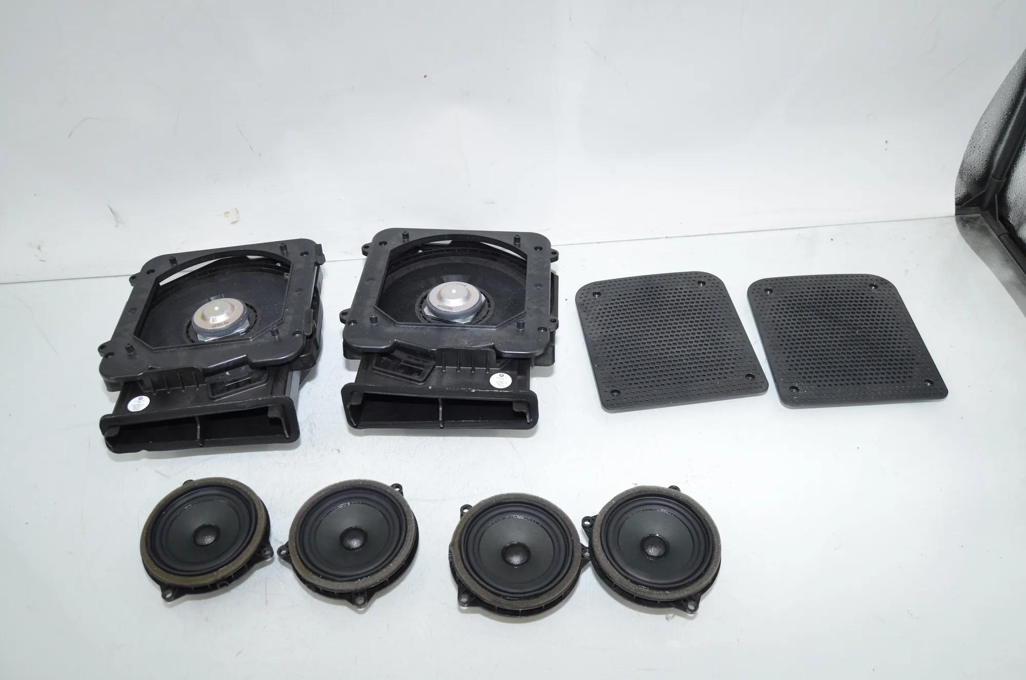 Sound Audio System Set – OEM 9274700 · BMW 2 Gran Tourer (F46) 216 i 2018
