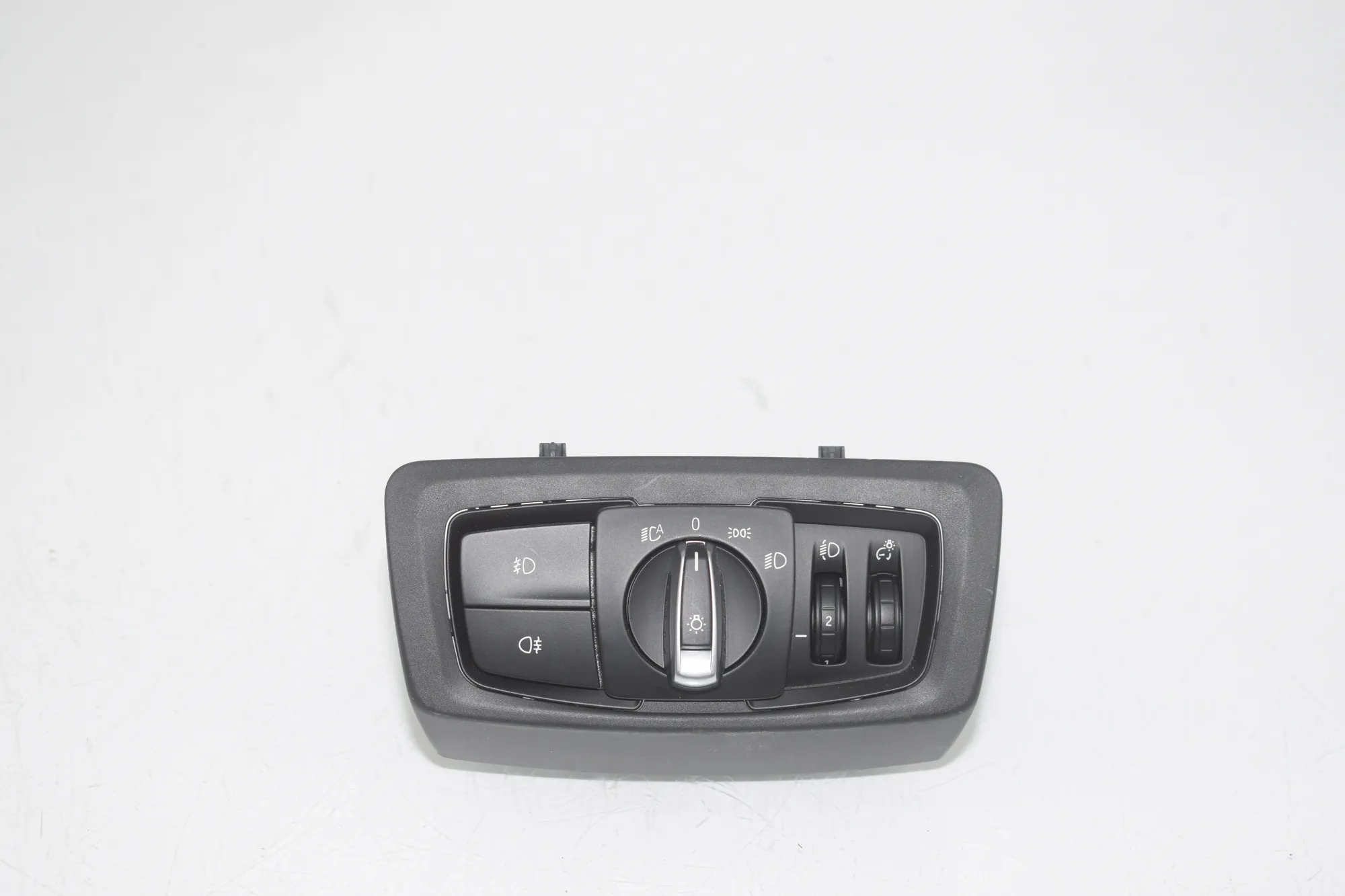 Headlight Switch Control Unit – OEM 9865814 · BMW 2 Gran Tourer (F46) 216 i 2018