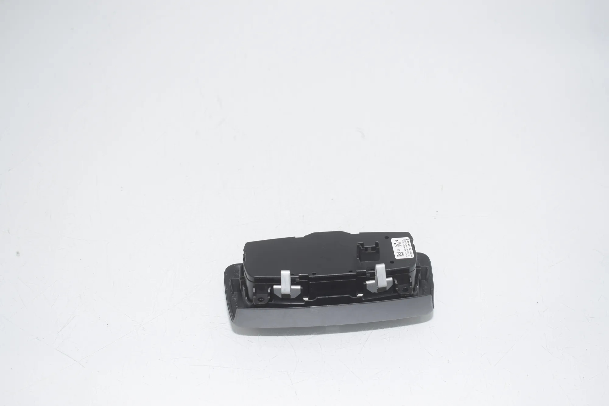 Headlight Switch Control Unit – OEM 9865814 · BMW 2 Gran Tourer (F46) 216 i 2018 – 3